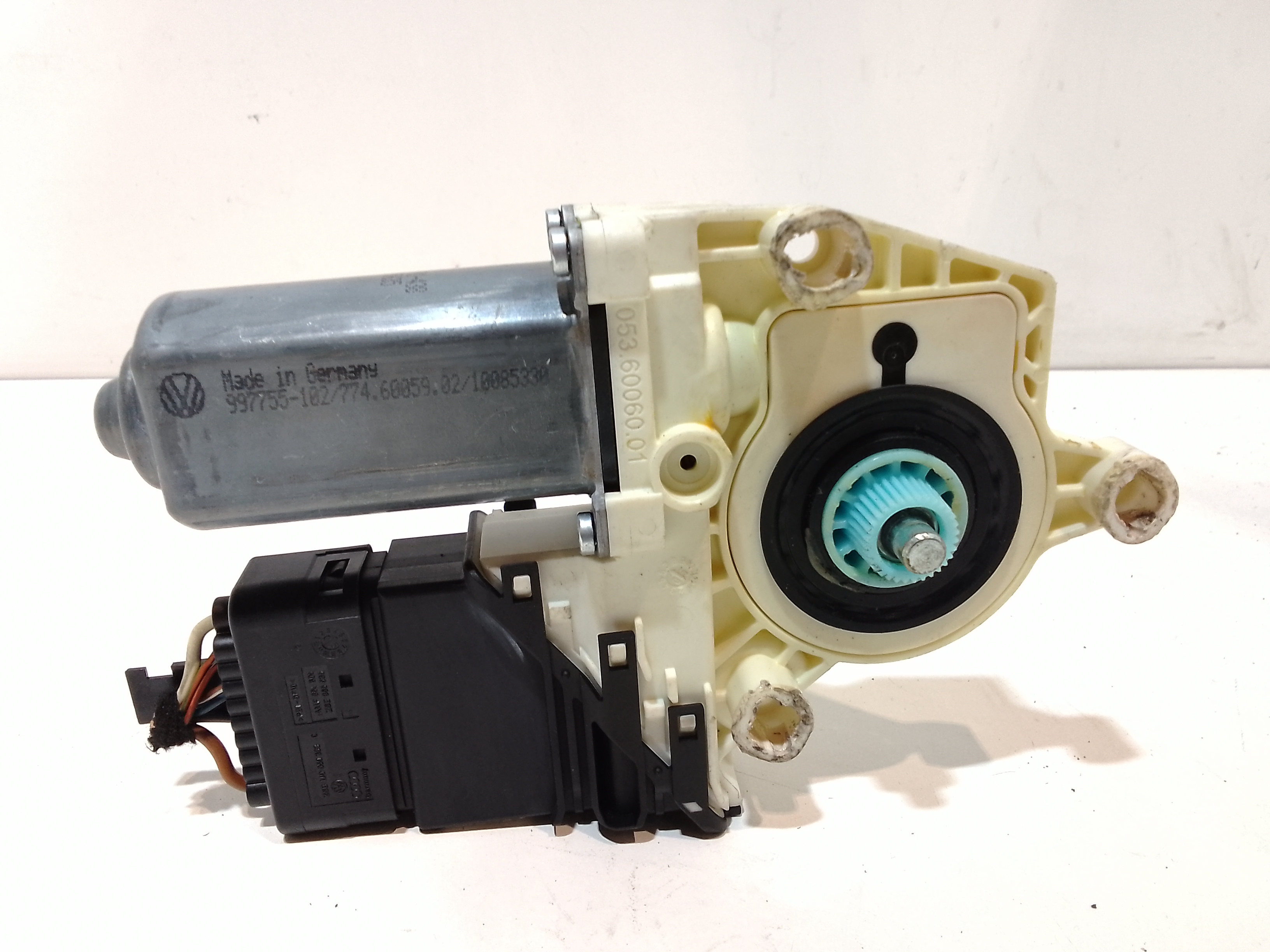 Motorino Alzacristallo Porta Post. Destro 5K0959704VW3 Usato