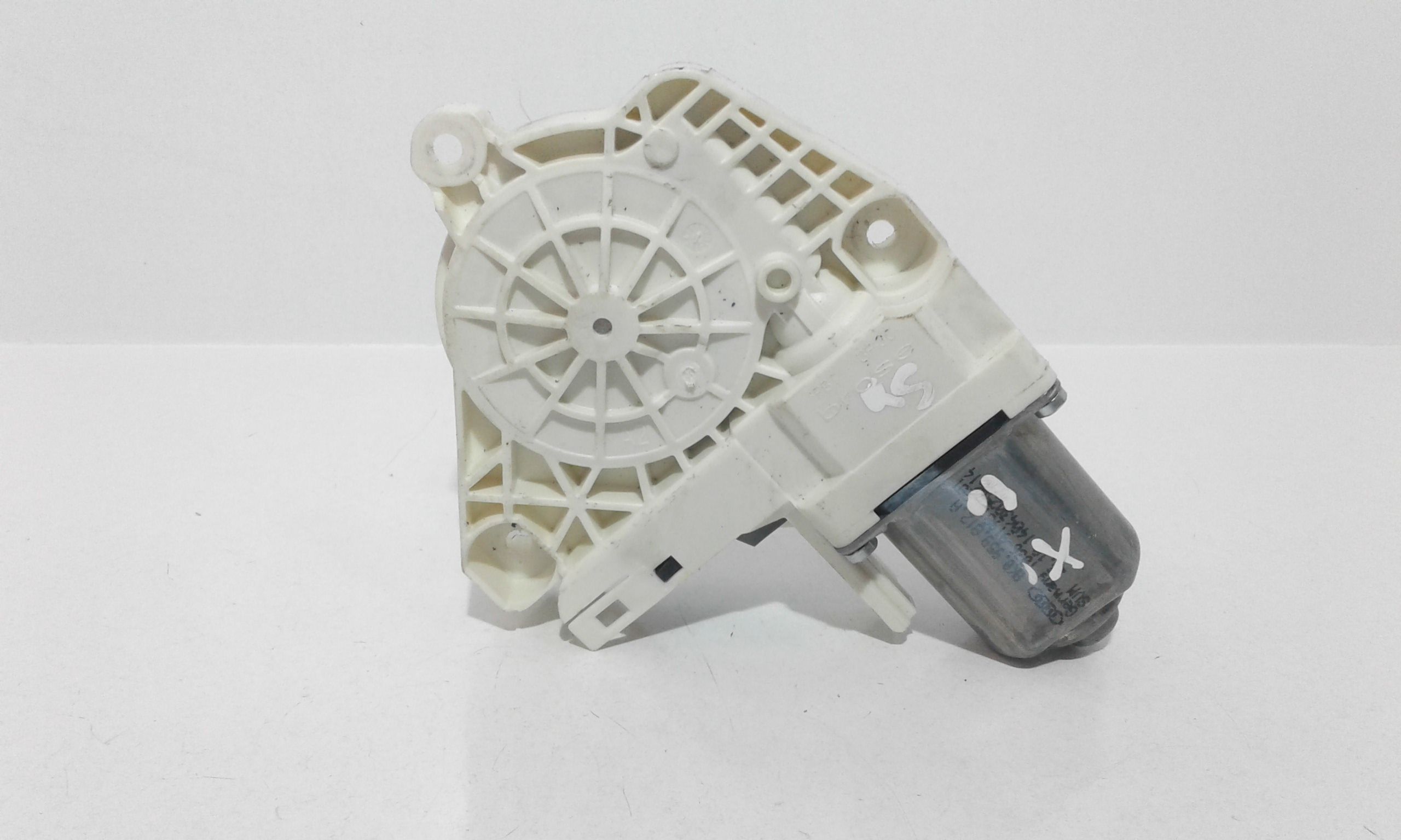 Motorino Alzacristallo Porta Post. Destro 8K0959812A Usato