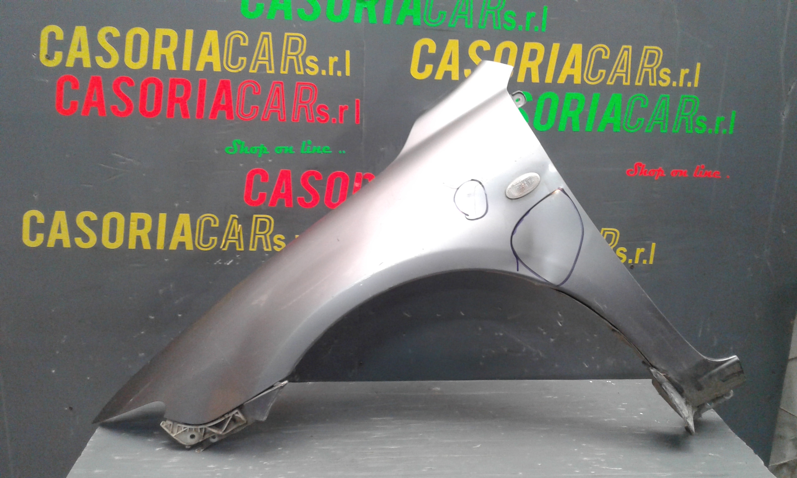 Parafango Ant. Sinistro GJ6A52211E Usato
