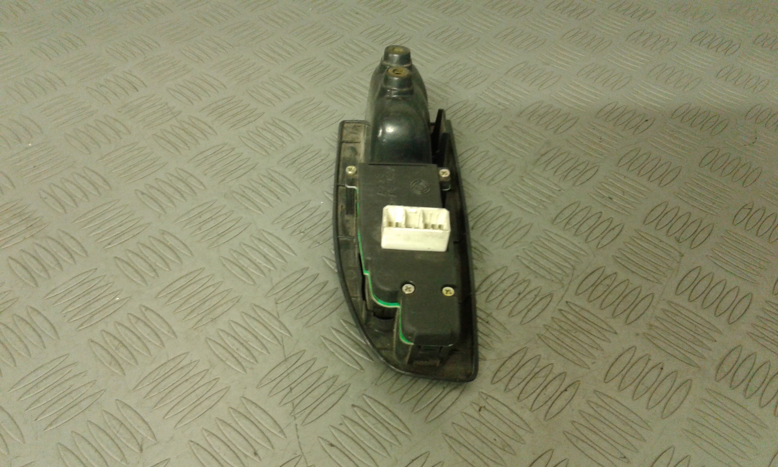 Interruttore Alzacristalli Porta Ant. Sinistro Usato