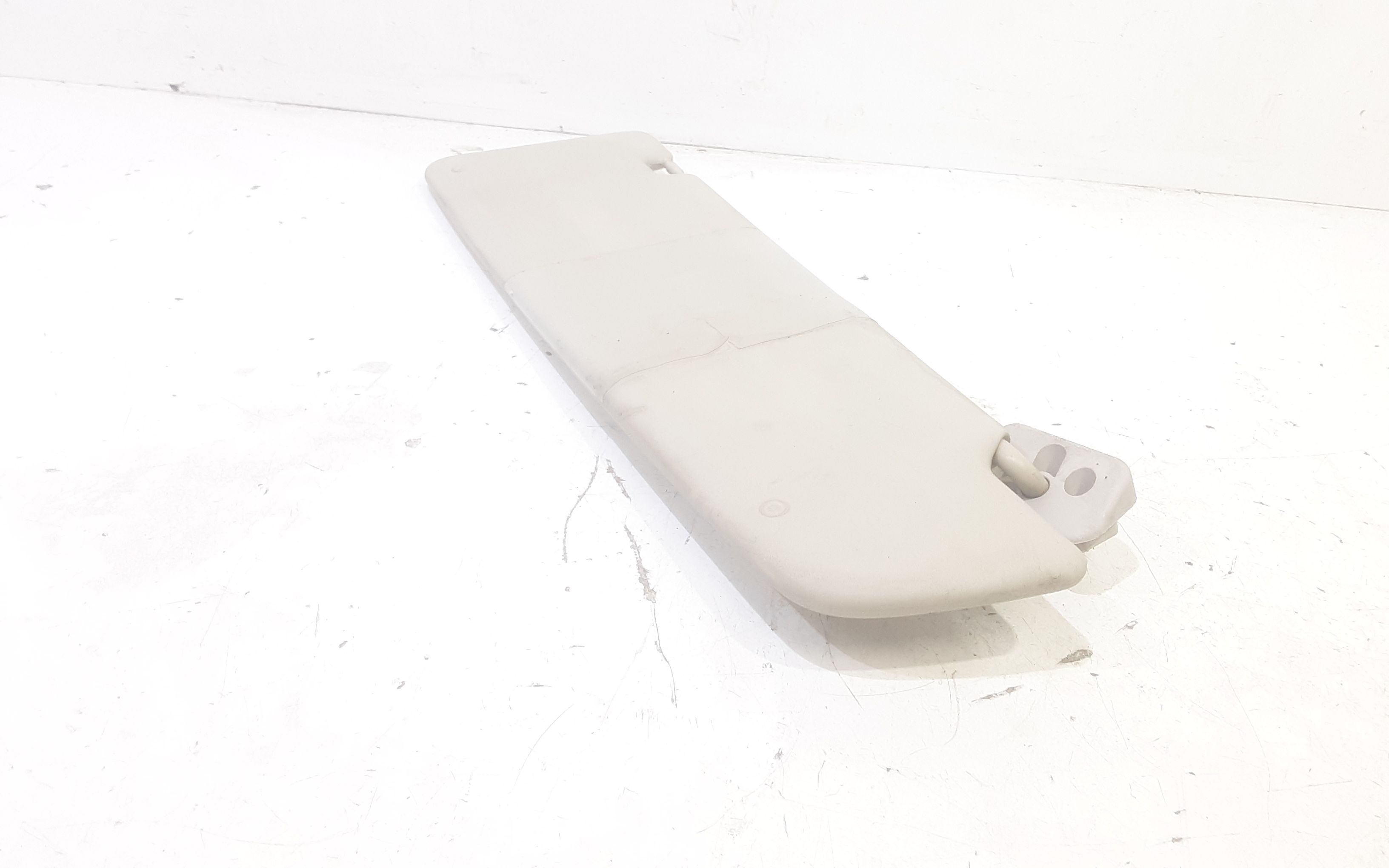 Aletta Parasole Parabrezza Destro 1612107580 Usato