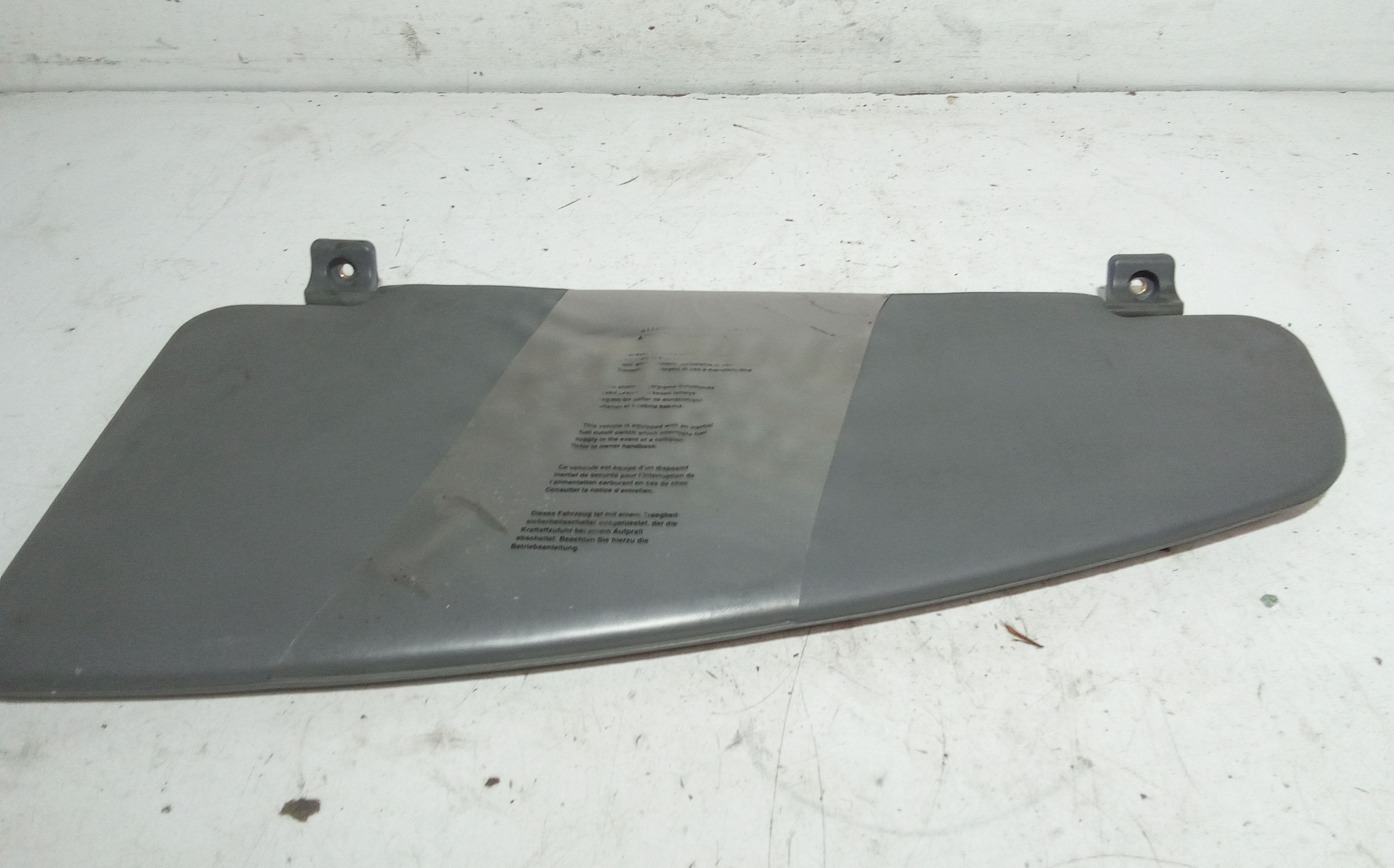 Aletta Parasole Parabrezza Sinistro 735294018 Usato