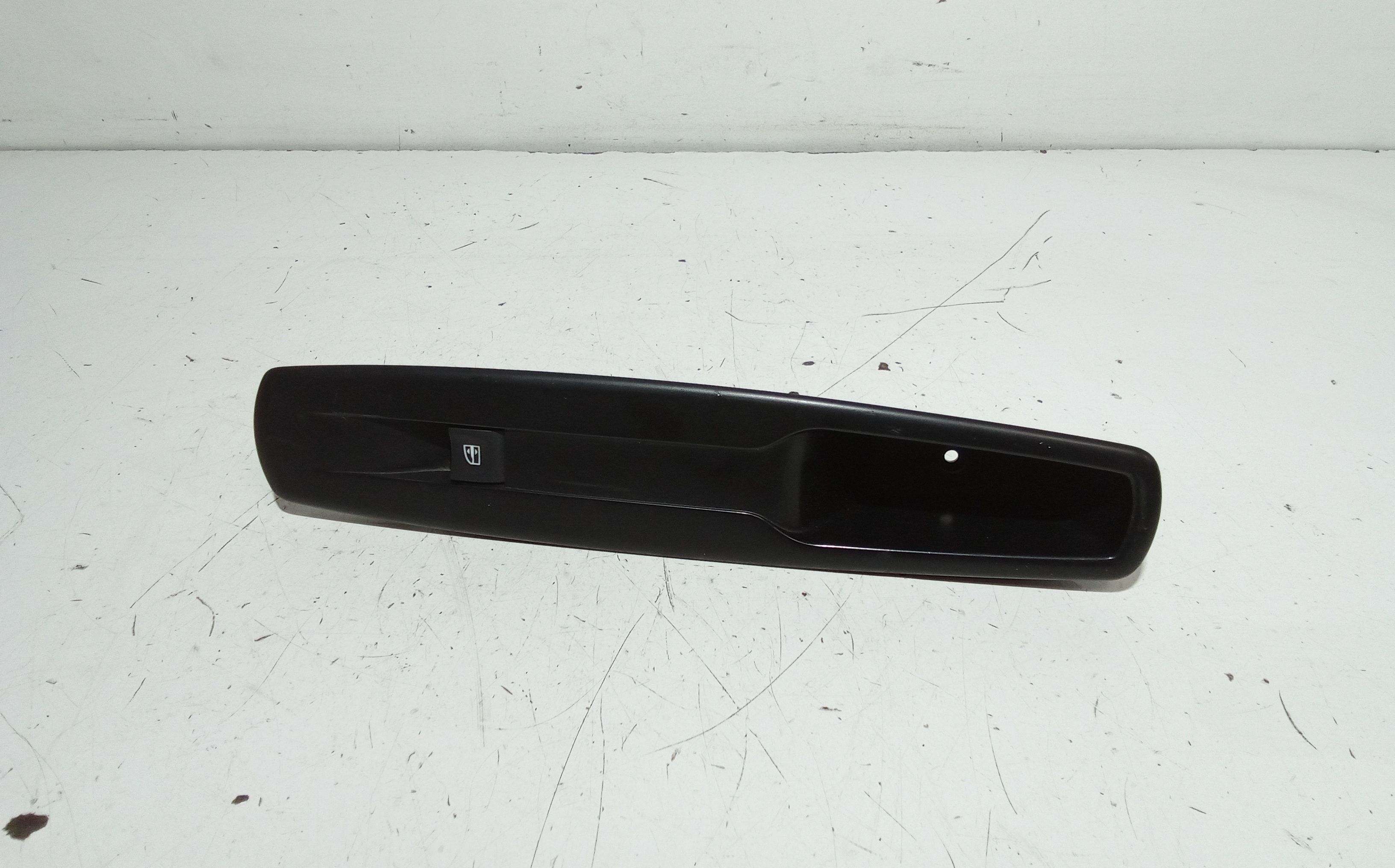 Interruttore Alzacristalli Porta Ant. Destro Usato