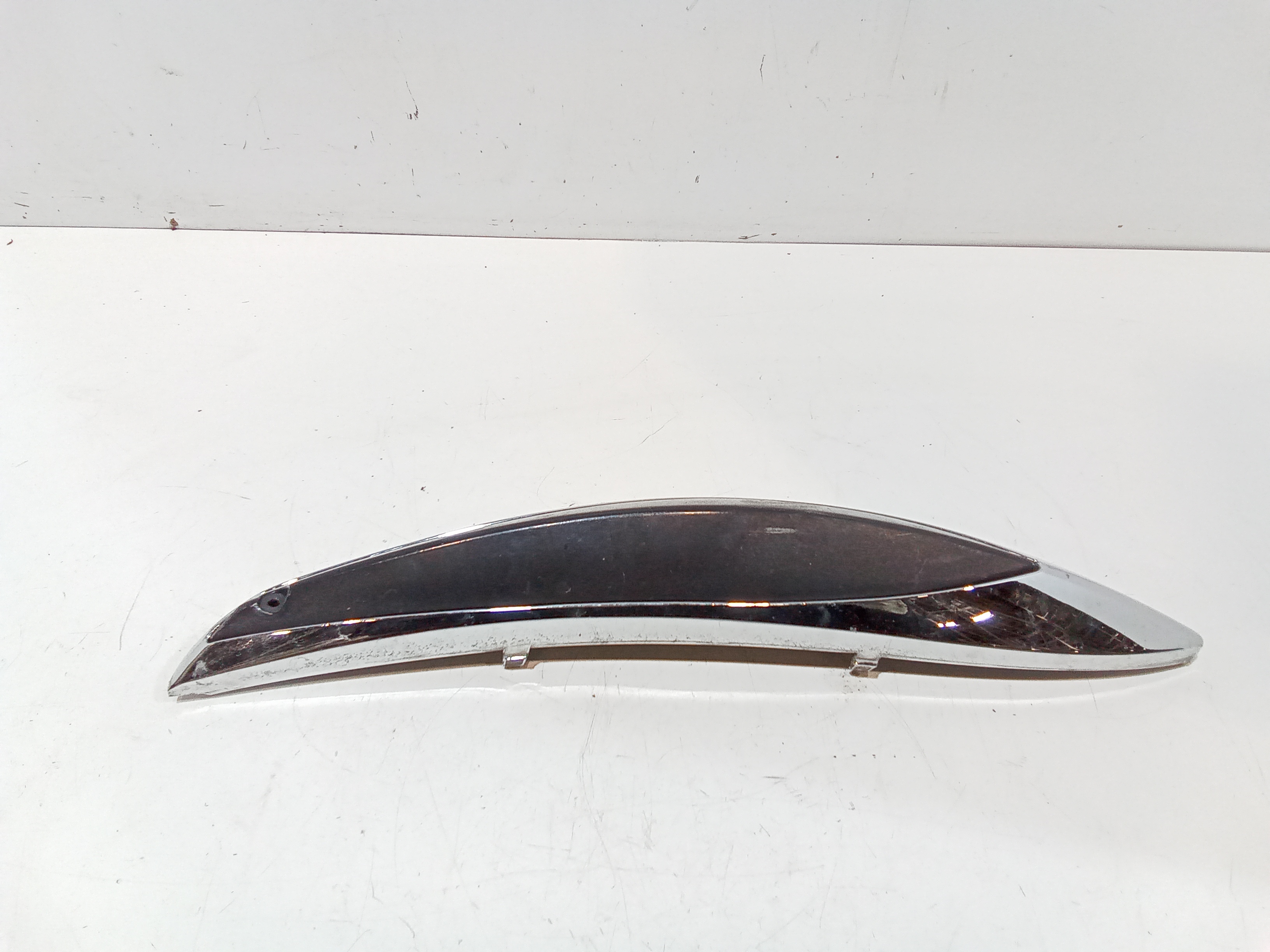 Modanatura Carena Posteriore Dx Usato