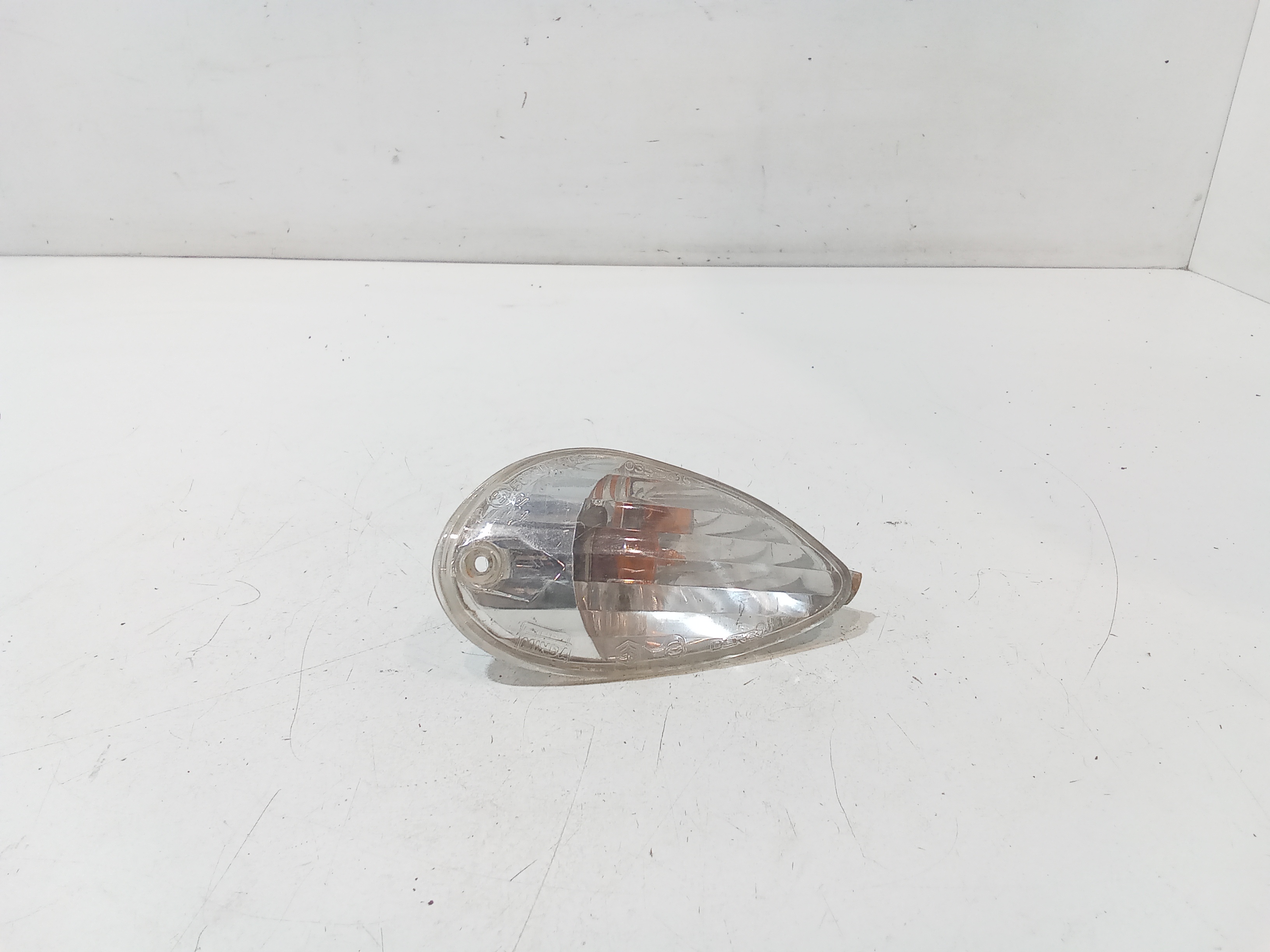 Lampada Direzione Post. Destro Usato