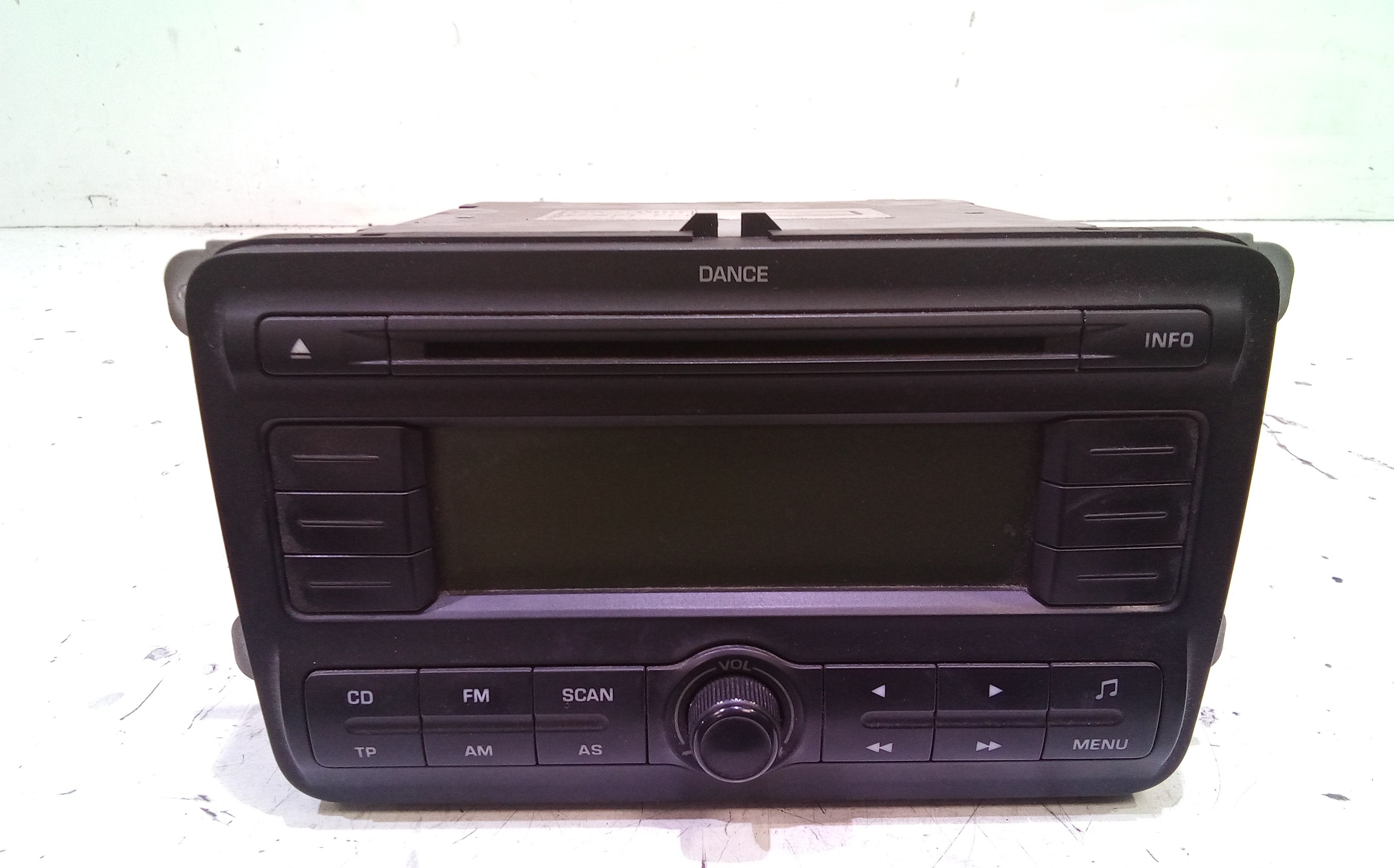 Autoradio 5J0035152A Usato