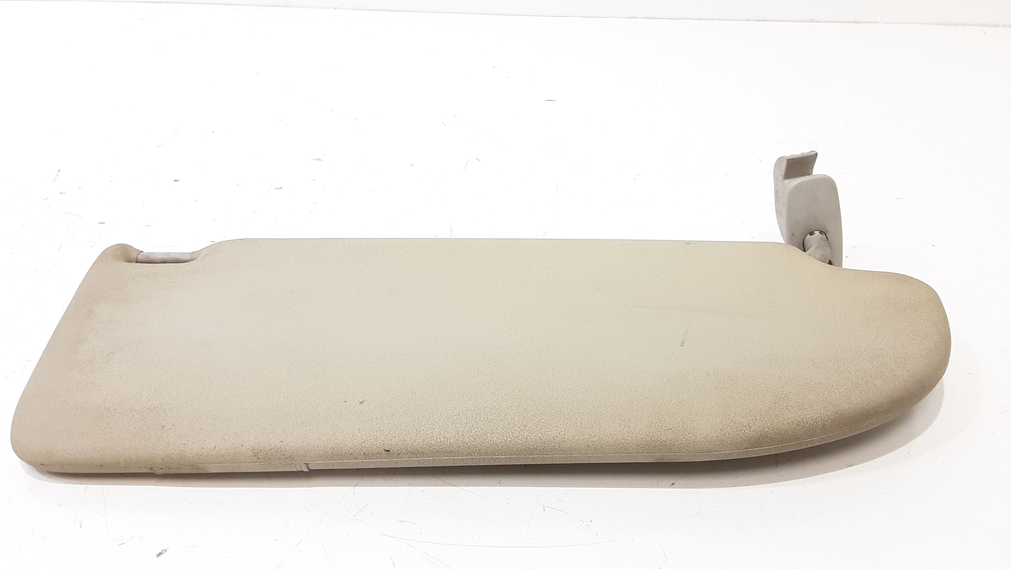 Aletta Parasole Parabrezza Sinistro 6L1857551A5W9 Usato