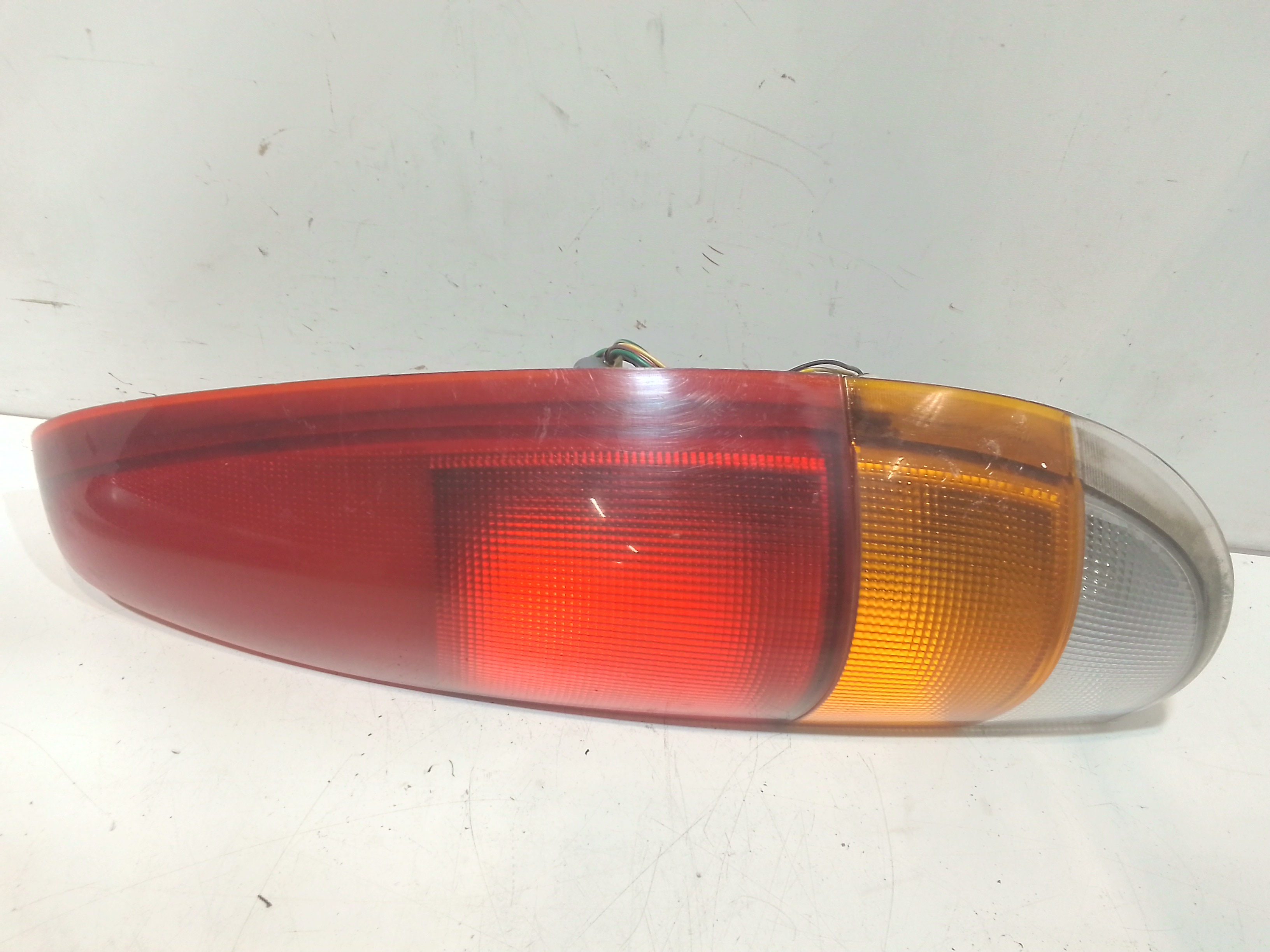 Fanale Post. Destro 9240202010 Usato