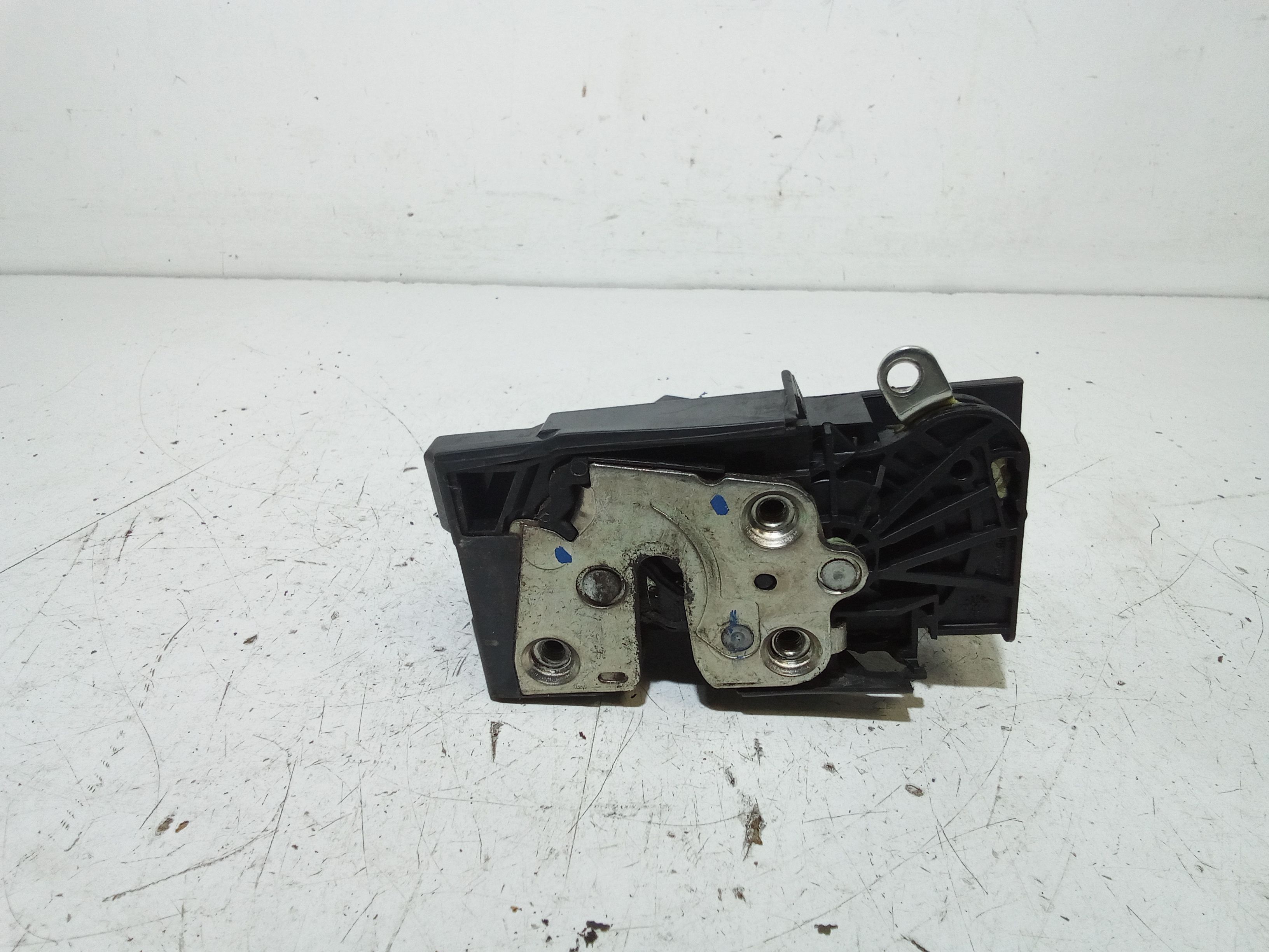 Serratura Porta Post. Destro 825022281R Usato