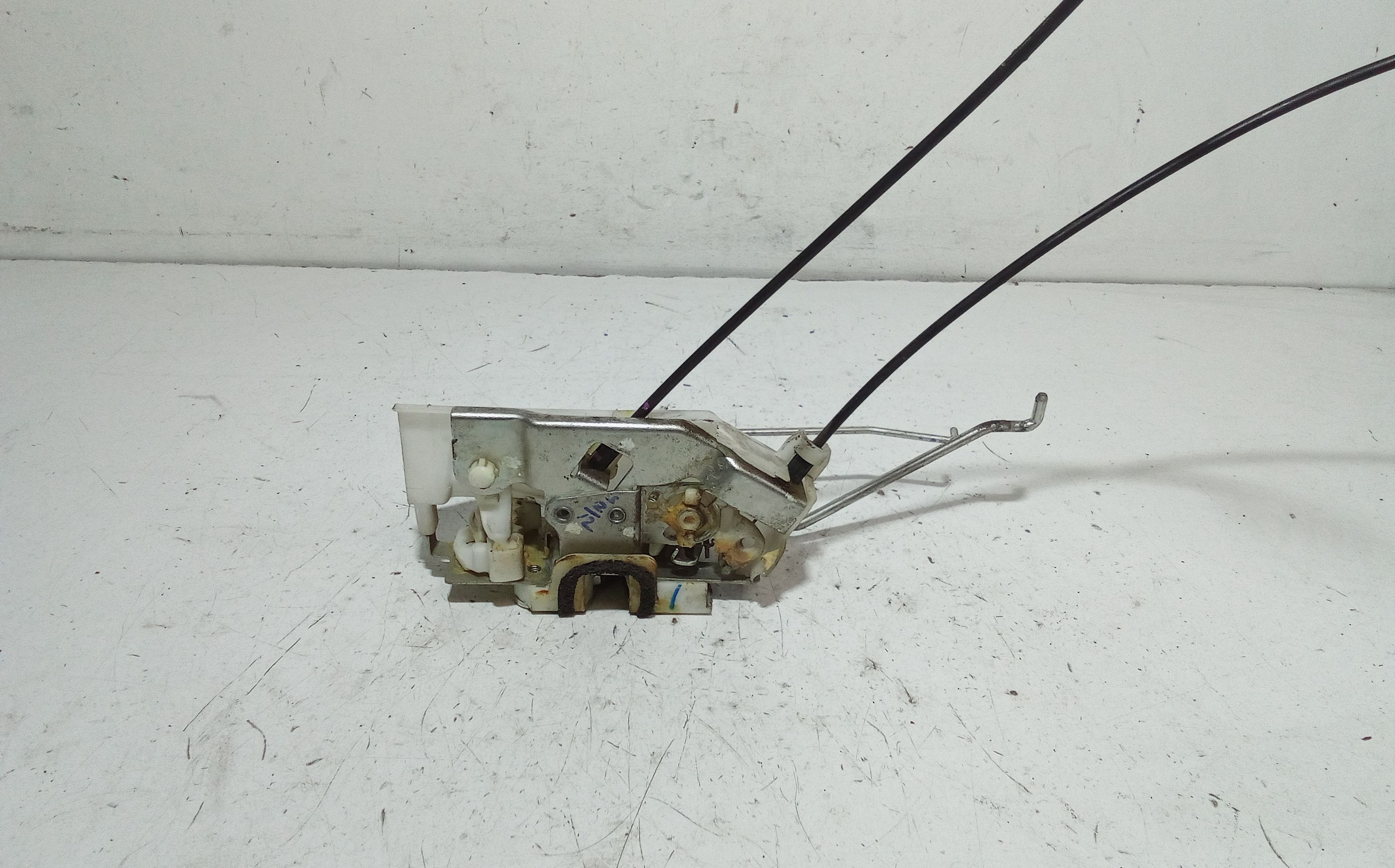 Serratura Porta Ant. Destro 805004A00F Usato