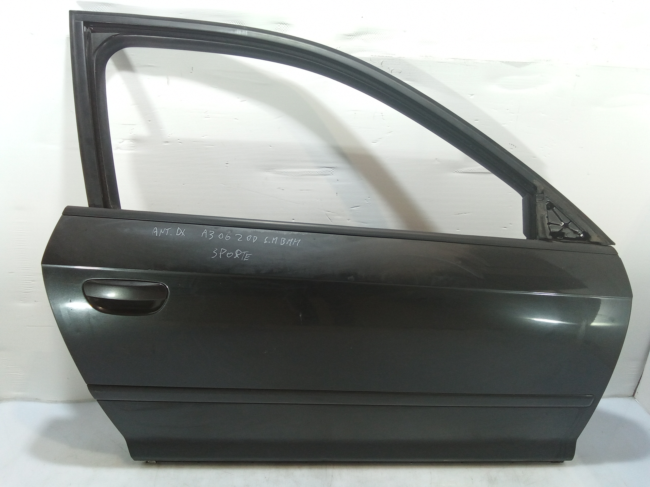 Porta Ant. Destro 8P3831052D Usato