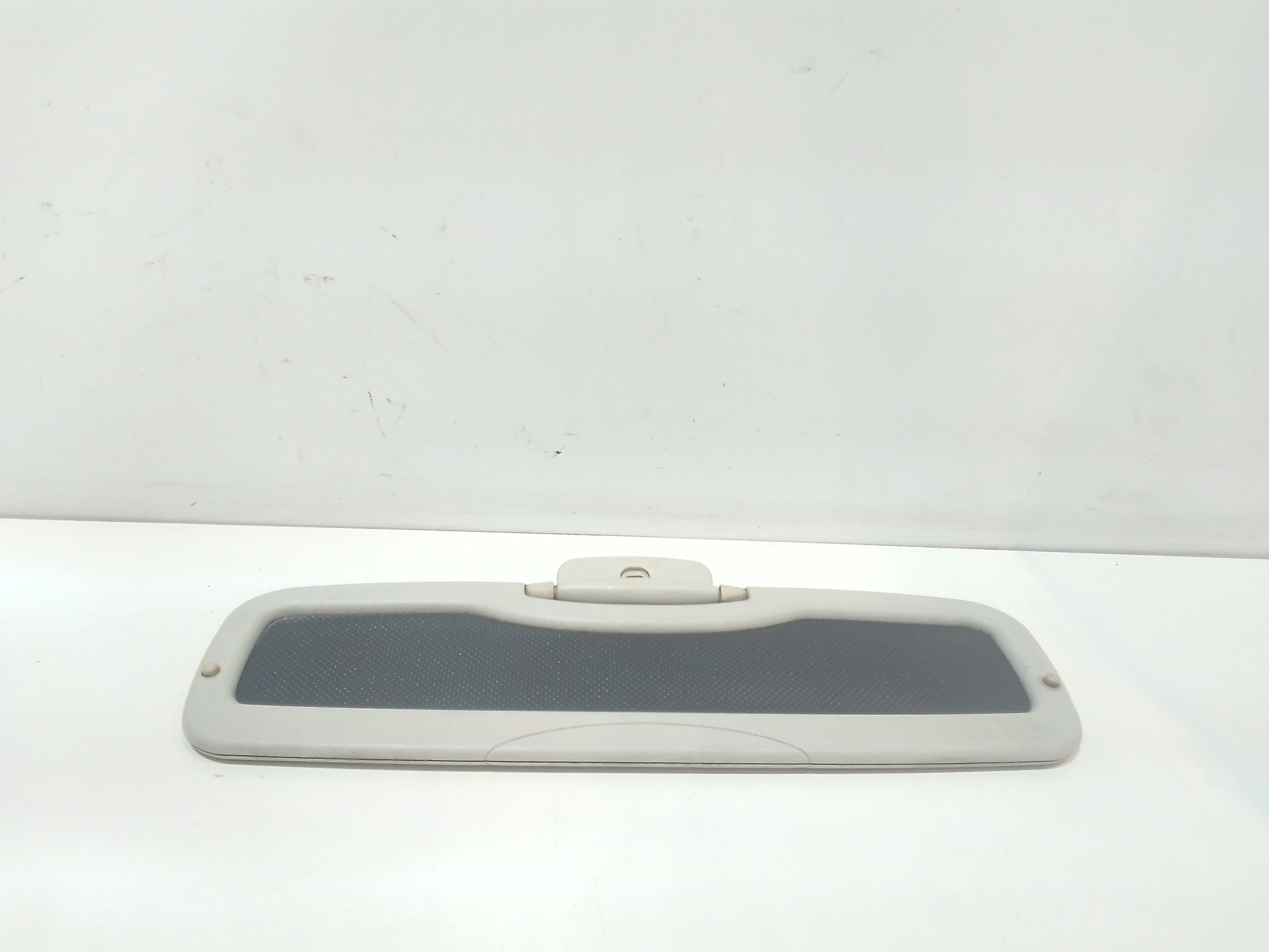 Aletta Parasole Parabrezza Sinistro Q0000705V008C24A00 Usato