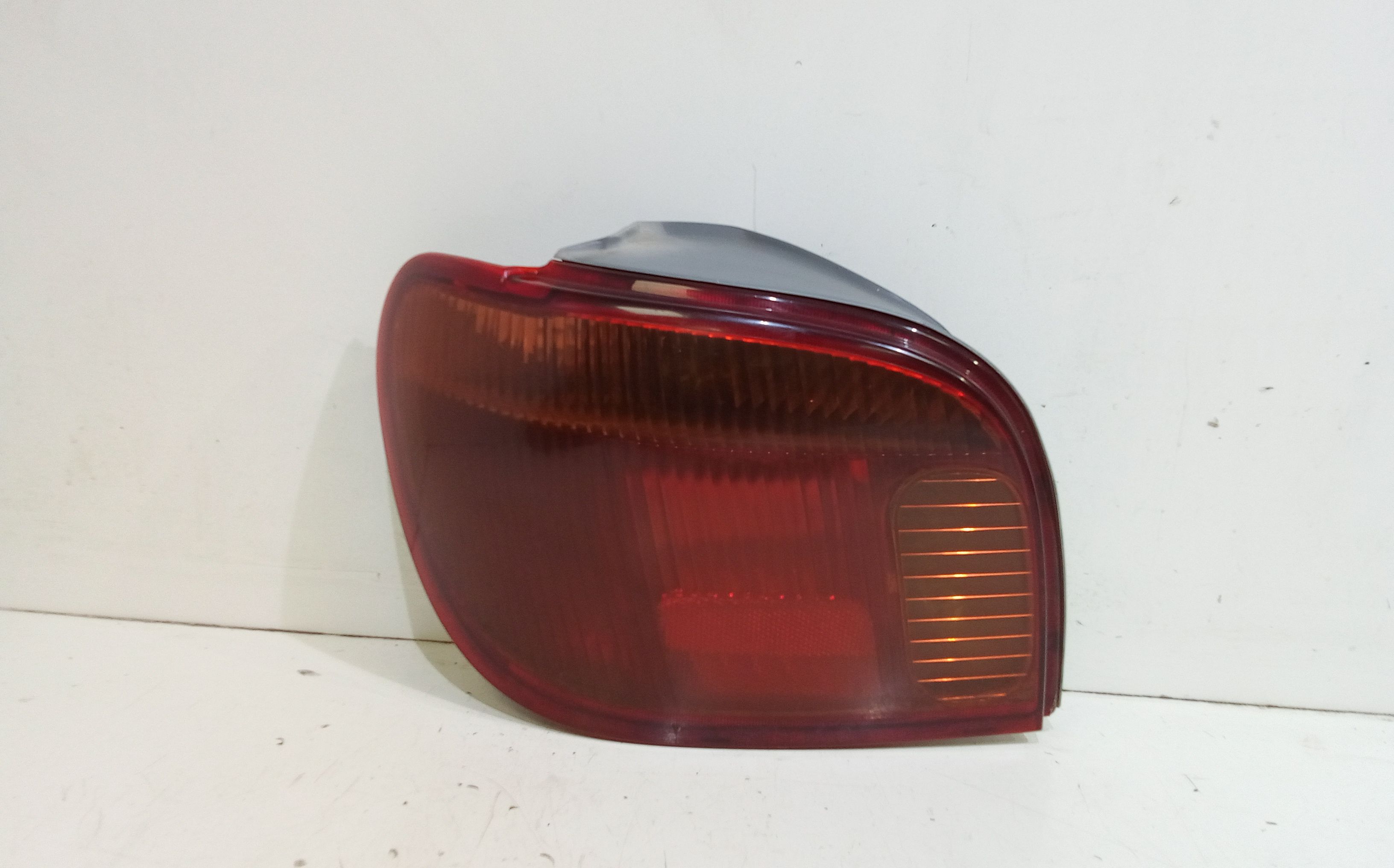 Fanale Post. Sinistro 815600D010 Usato