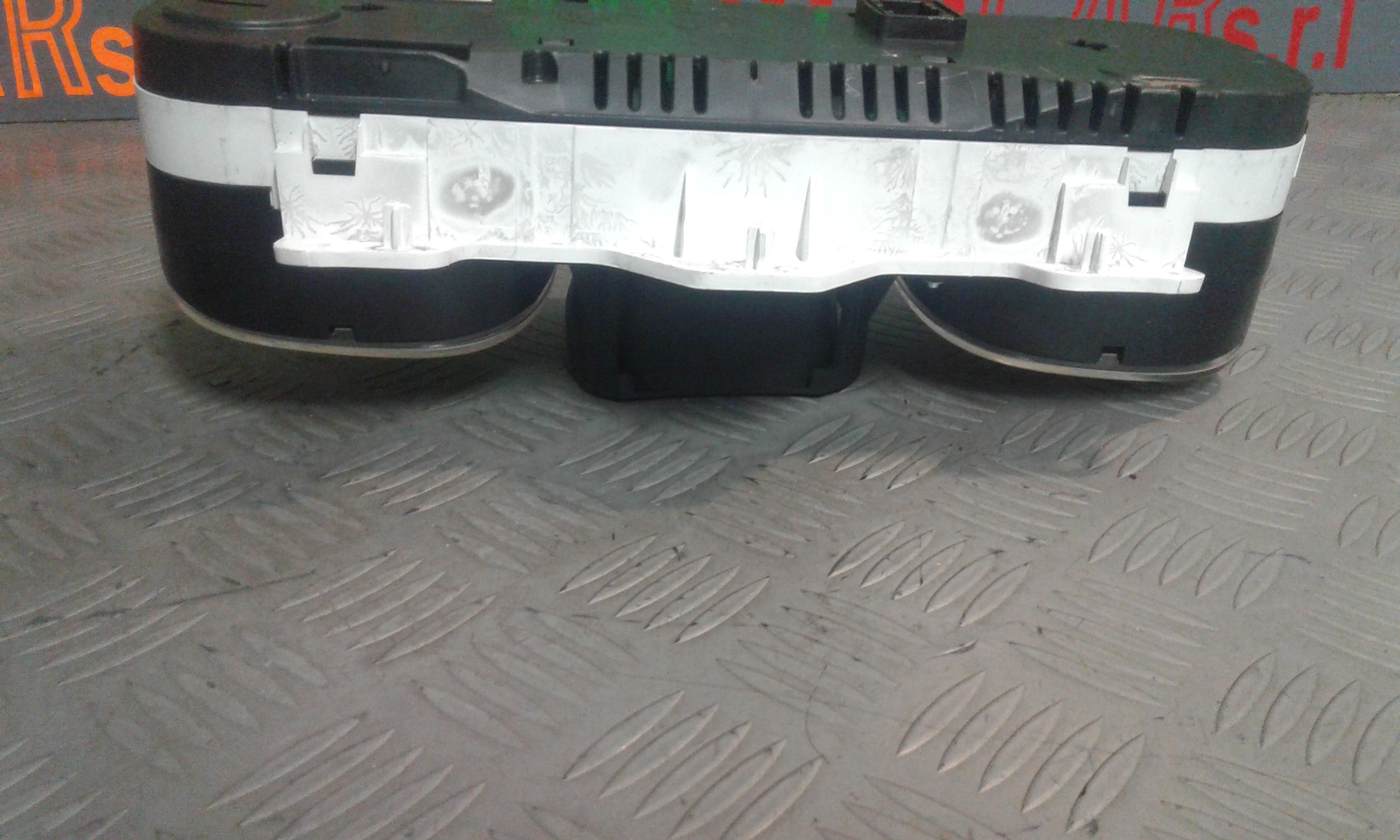 Quadro Portastrumenti 51988483 Usato