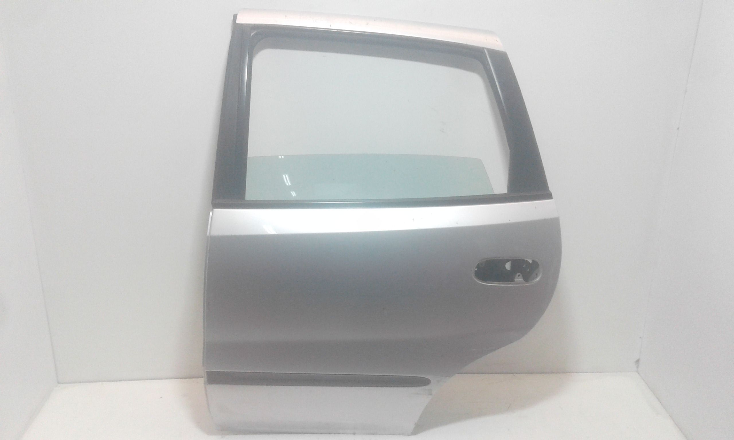 Porta Post. Sinistro 821014U130 Usato