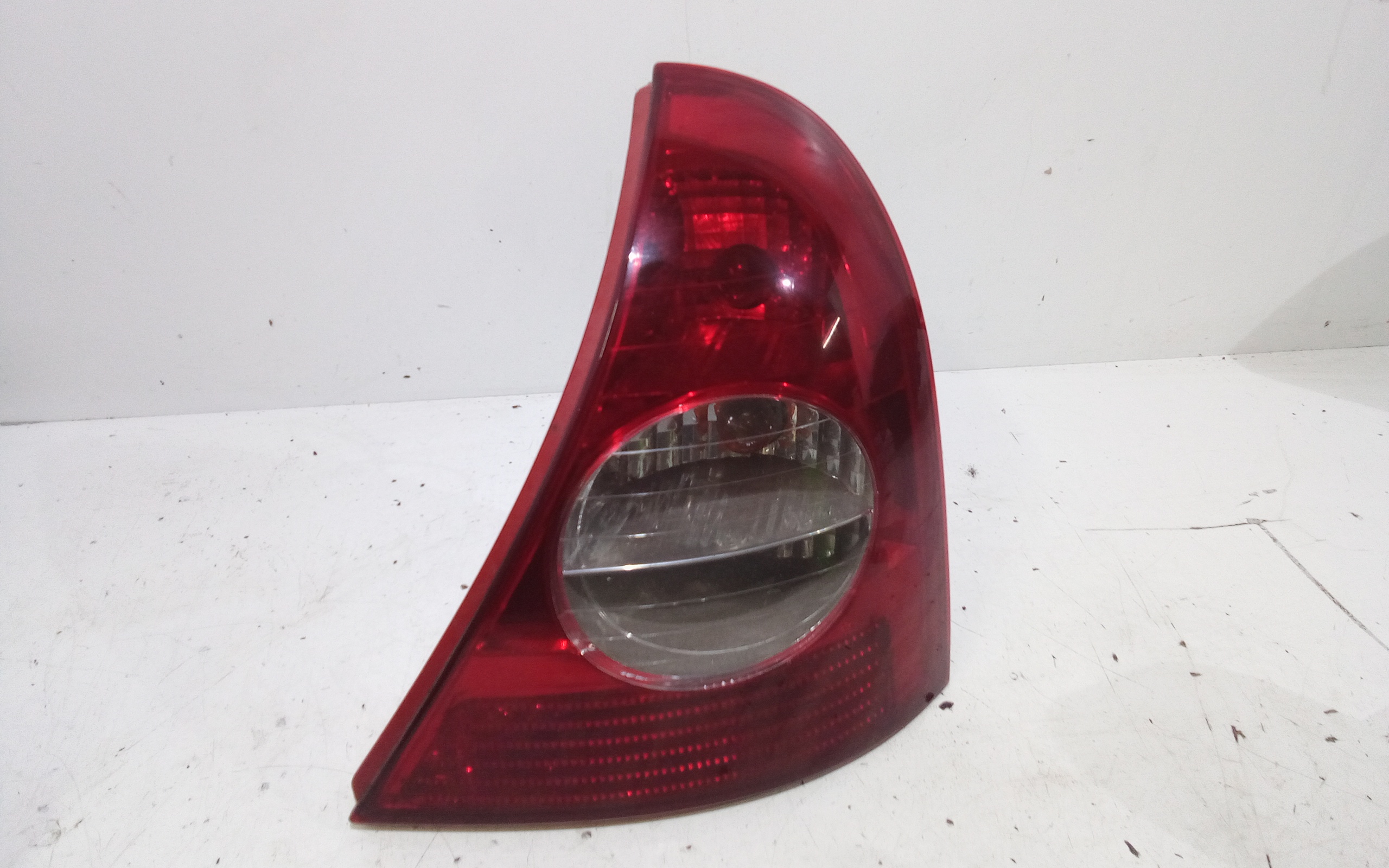 Fanale Post. Destro 8200917487 Usato