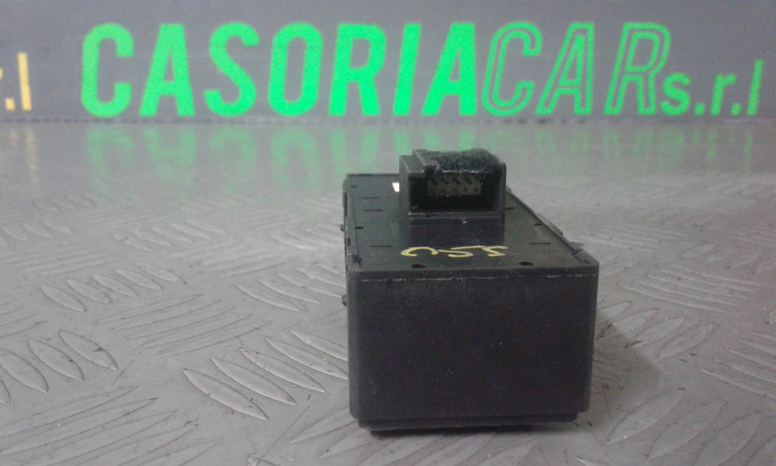 Interruttore Alzacristalli Porta Ant. Sinistro Usato