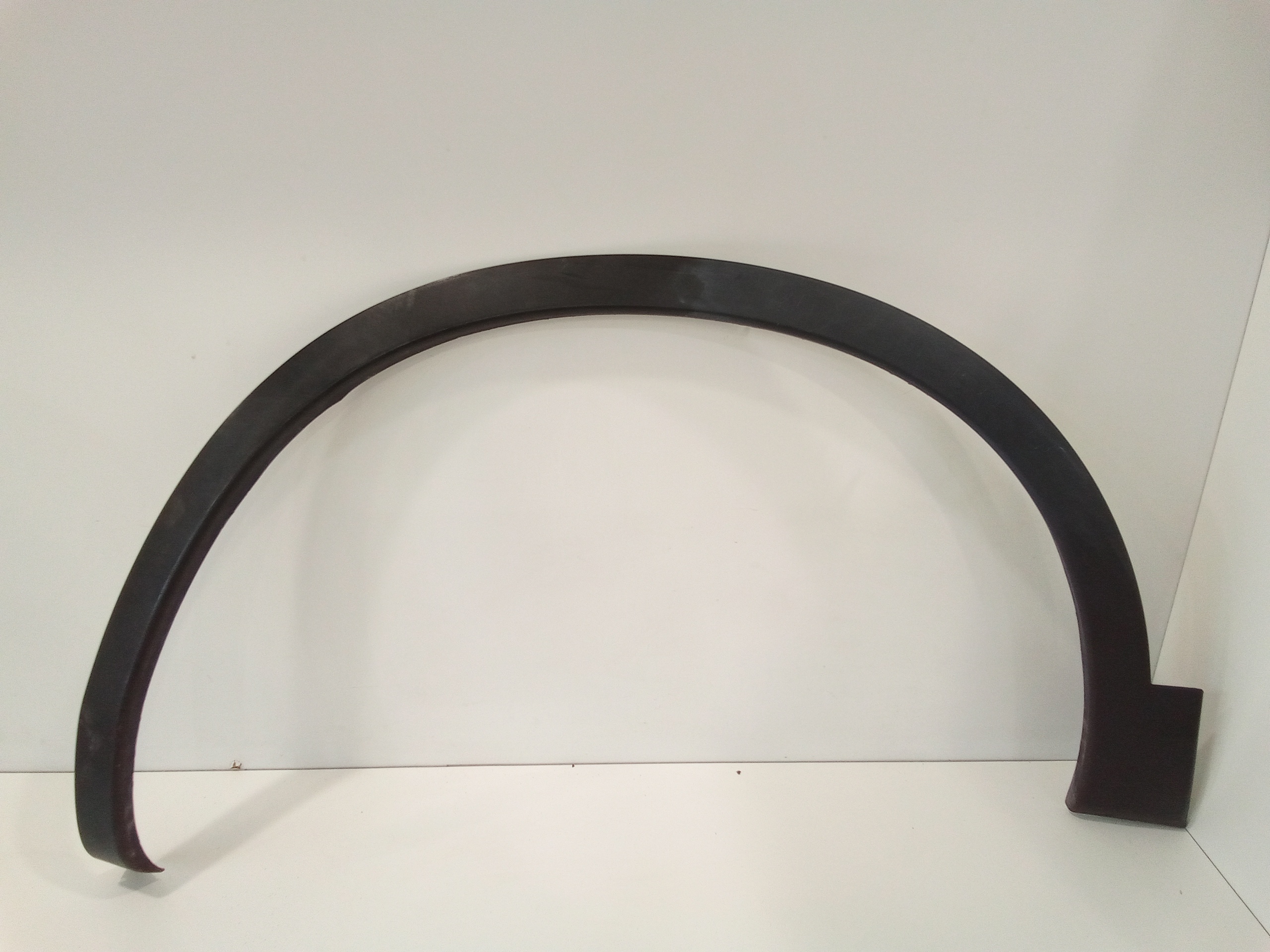 Modanatura Arco Passaruota Ant. Sinistro 63811BR01A Usato