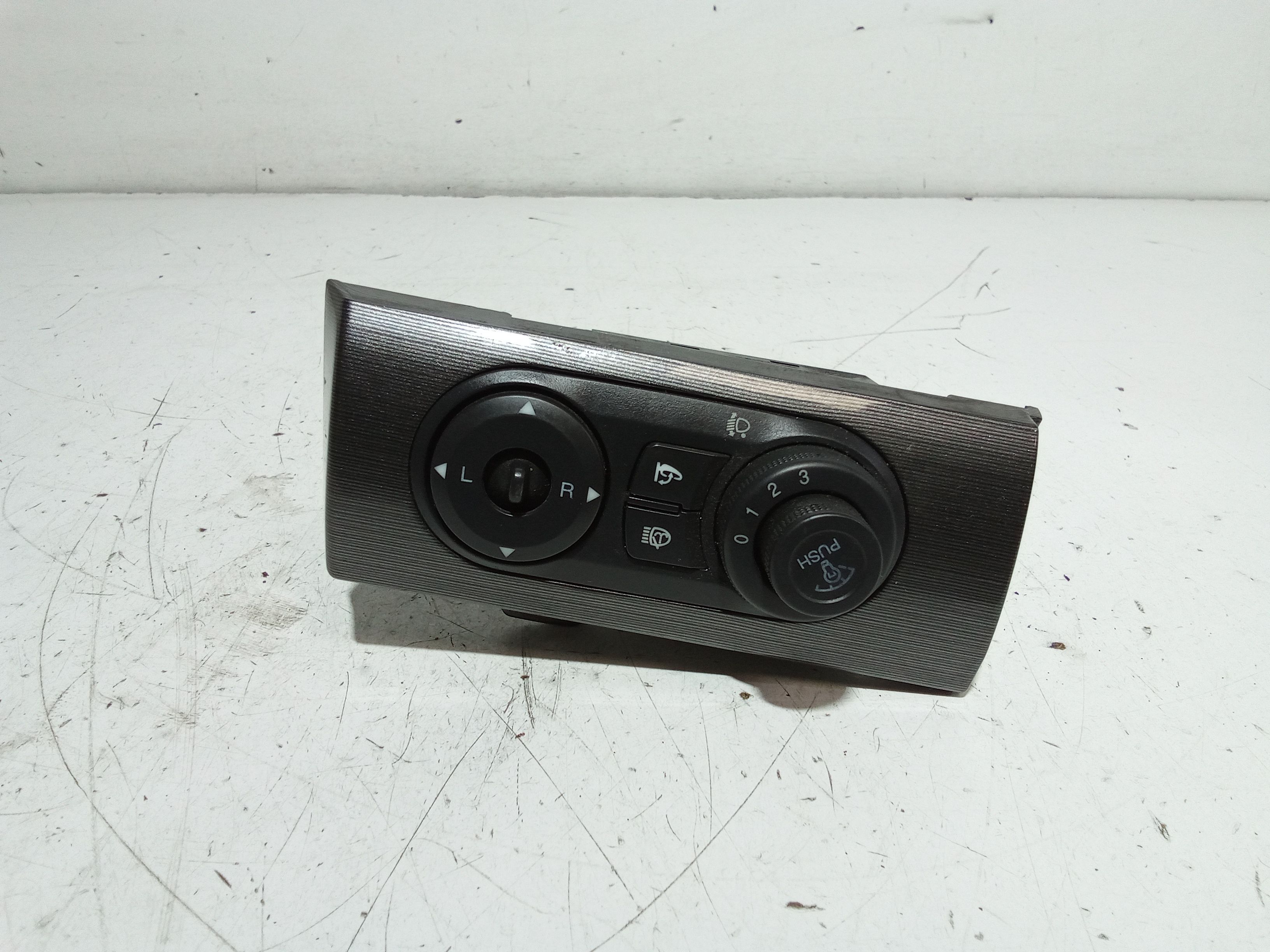 Comando Regolazione Altezza Proiettori Usato