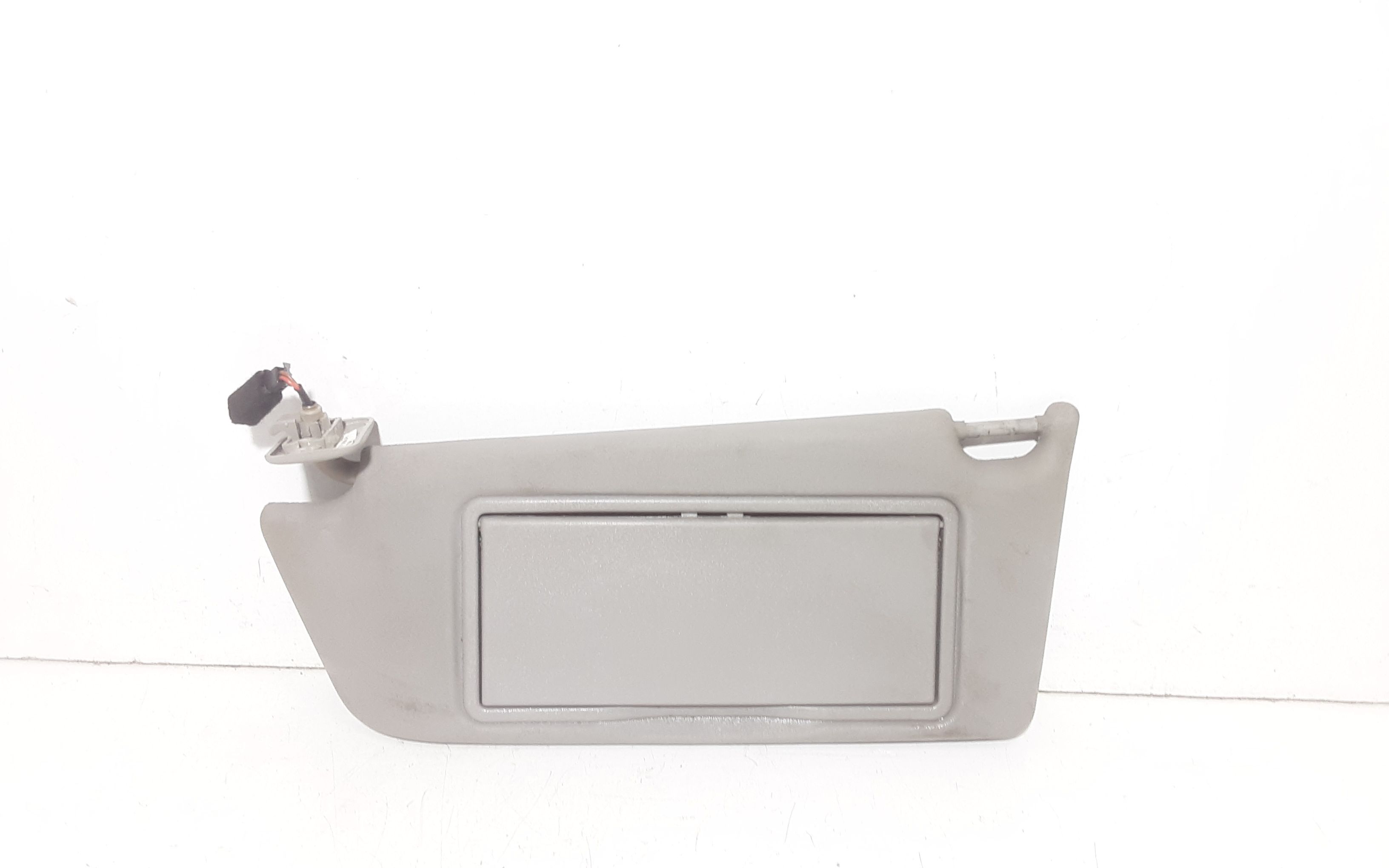 Aletta Parasole Parabrezza Sinistro 13113042 Usato