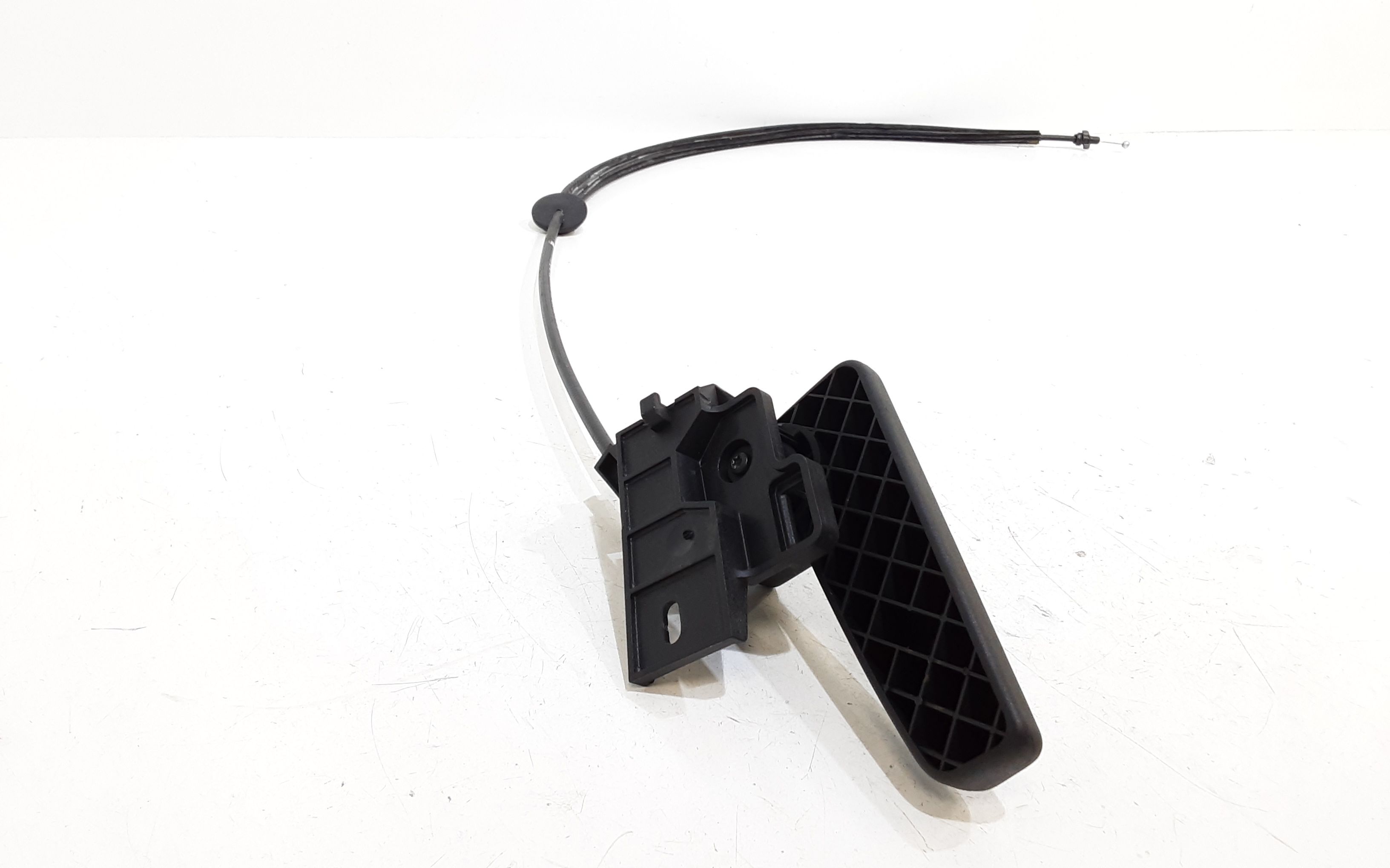 Leva Abitacolo Apertura Cofano Ant. 6R1823533 Usato