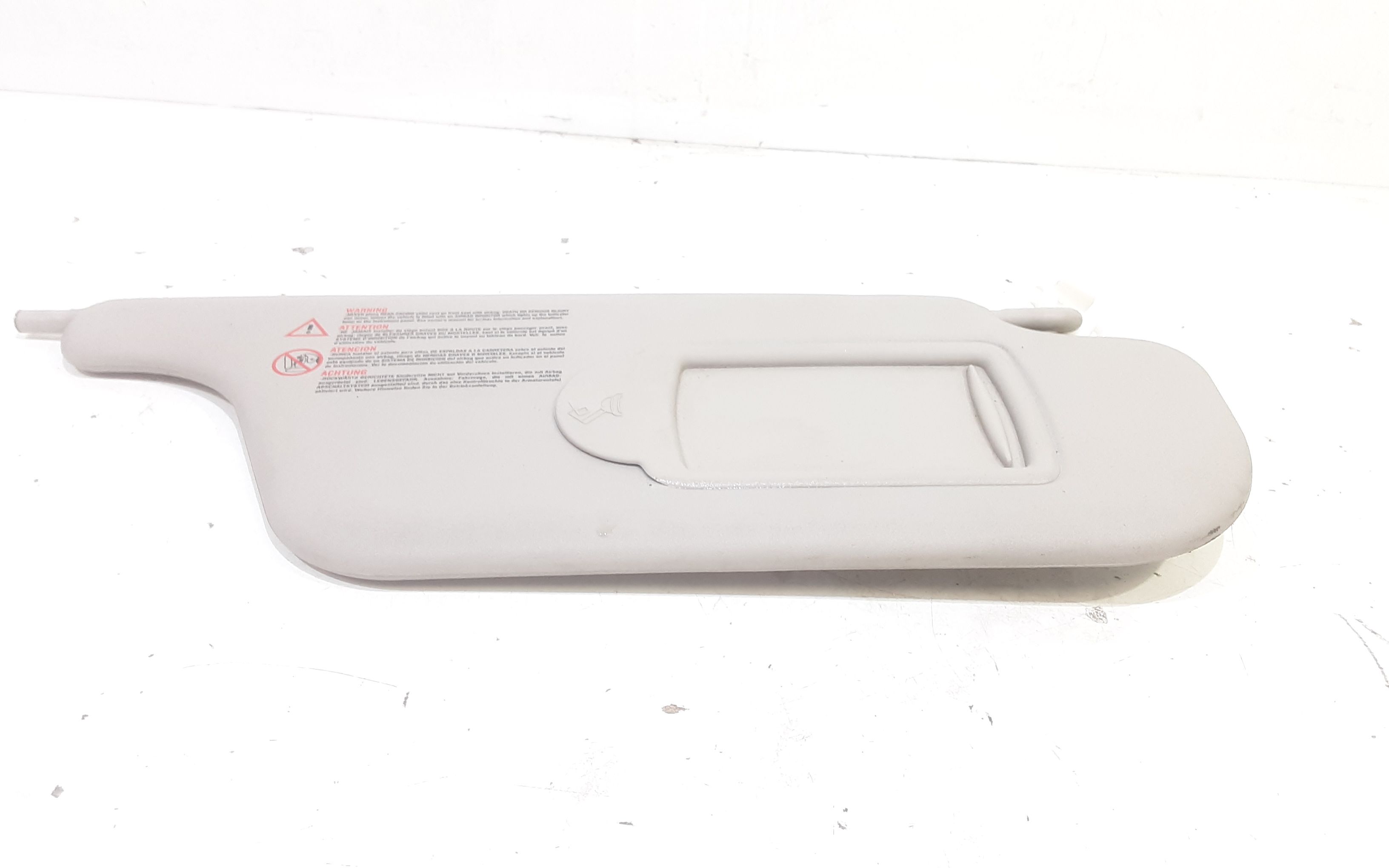 Aletta Parasole Parabrezza Destro 8200294229 Usato