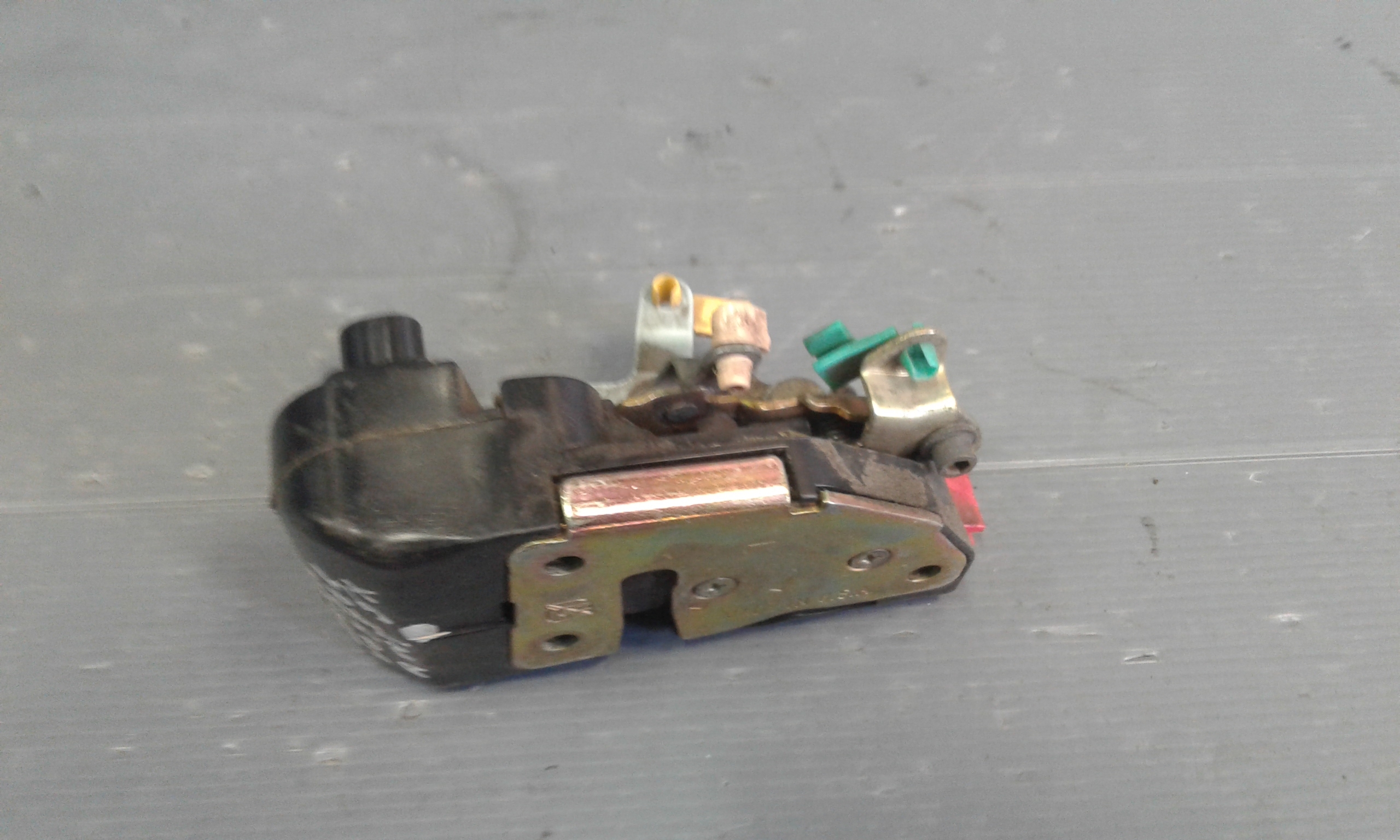 Serratura Porta Ant. Sinistro K05109866AB Usato