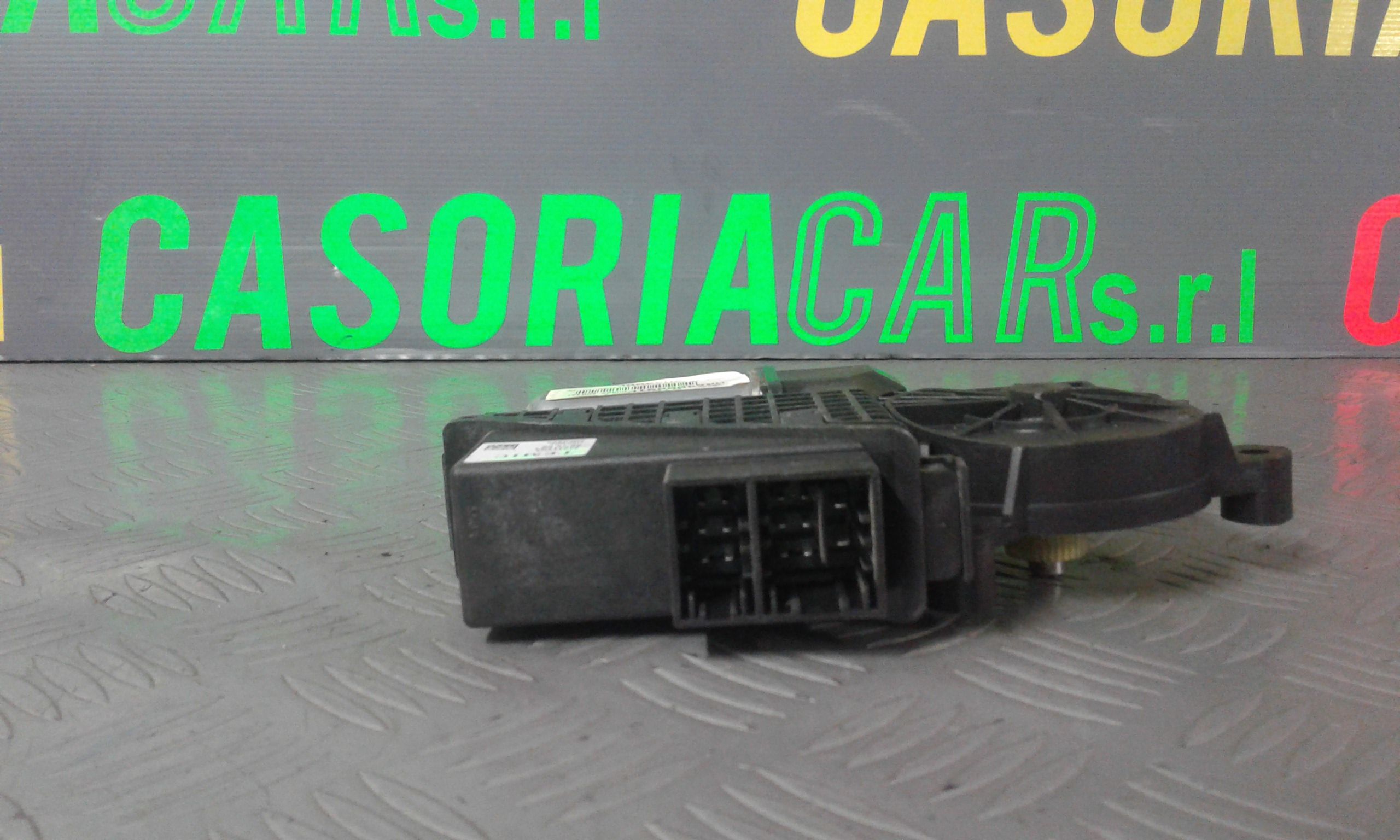 Motorino Alzacristallo Porta Post. Sinistro 6Y0959811VW1 Usato