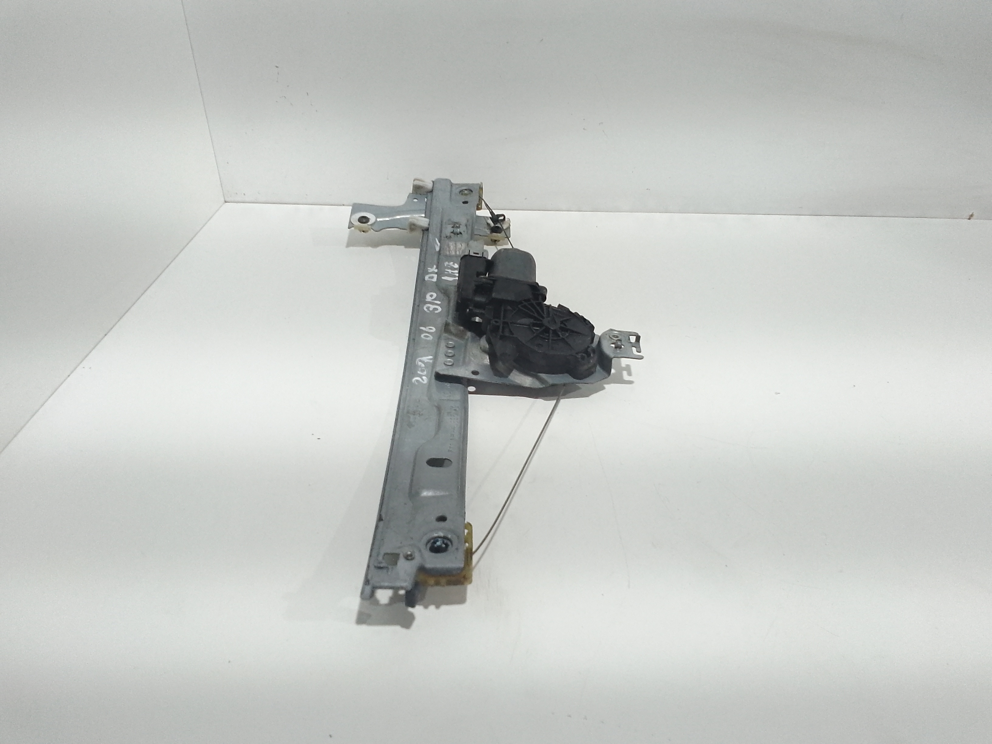 Alzacristallo Porta Ant. Destro Usato