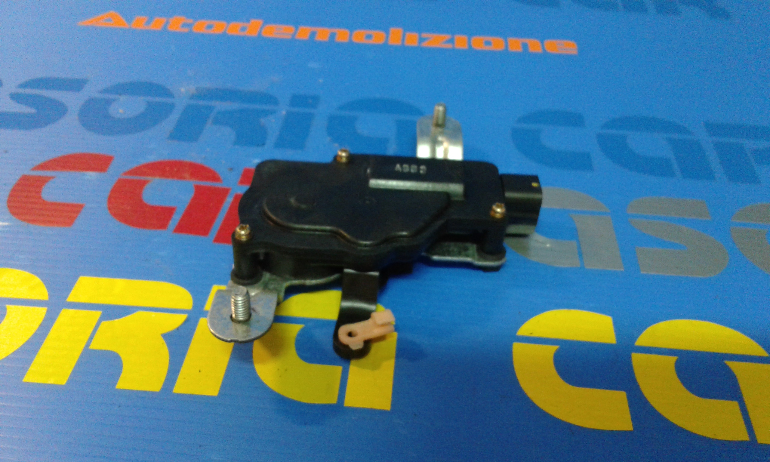 Serratura Cofano Post. Usato