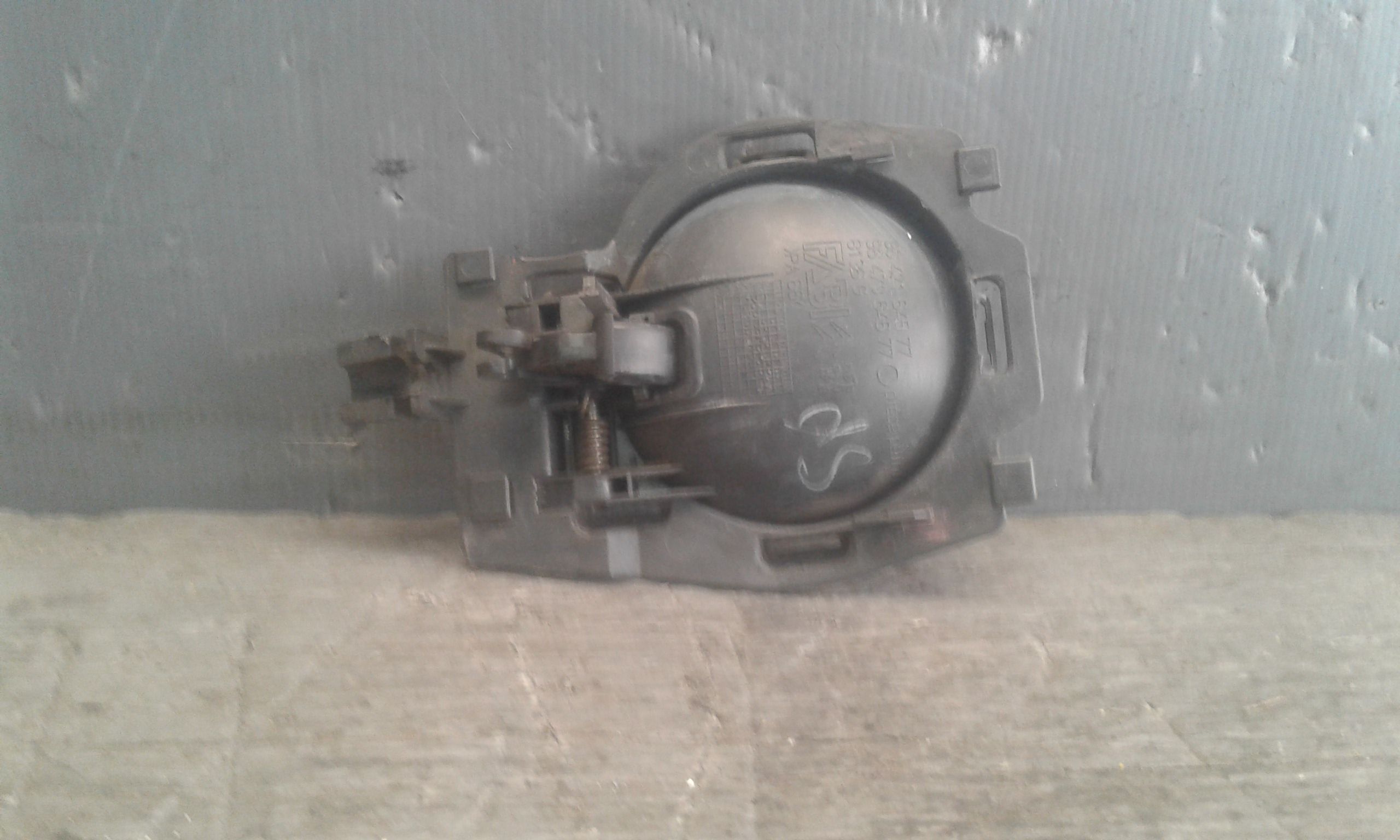 Maniglia Int. Apertura Porta Ant. Sinistro 9143K3 Usato