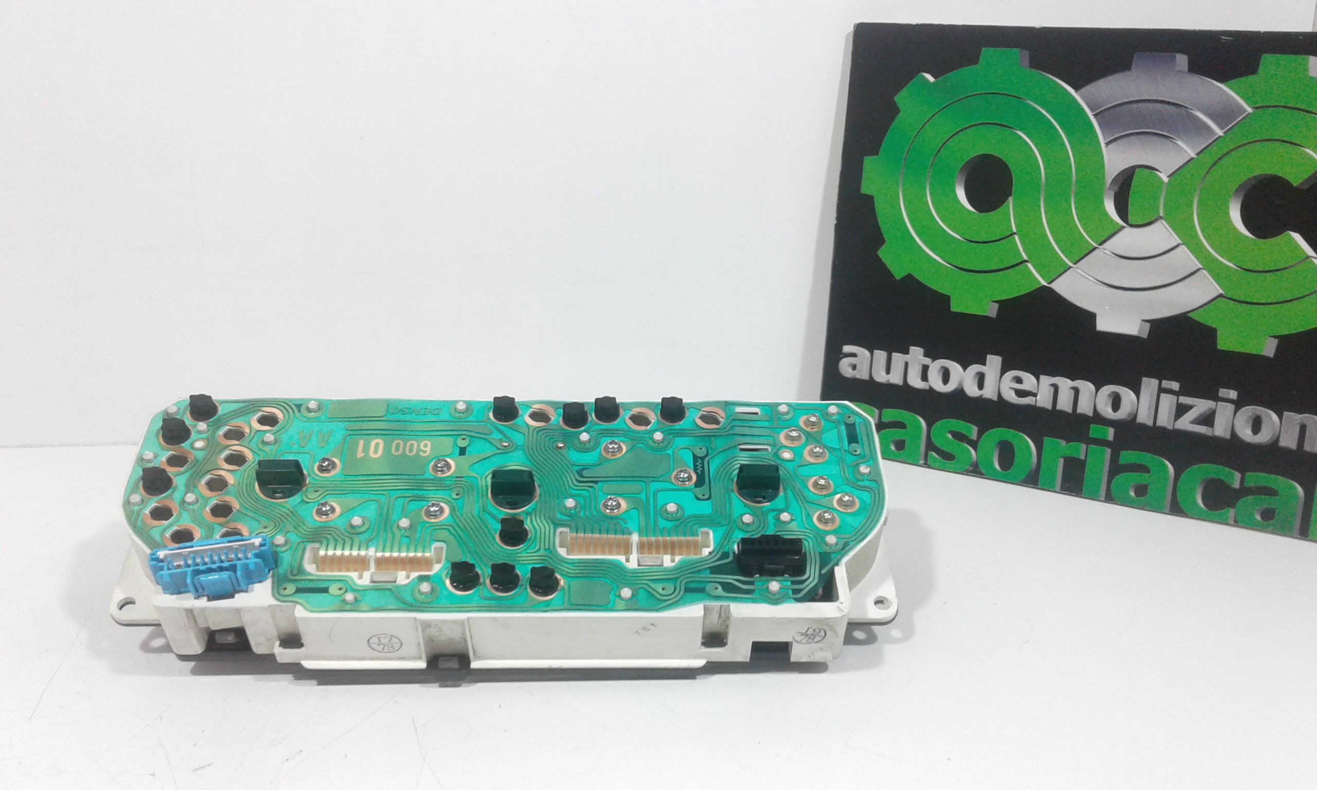 Quadro Portastrumenti Usato