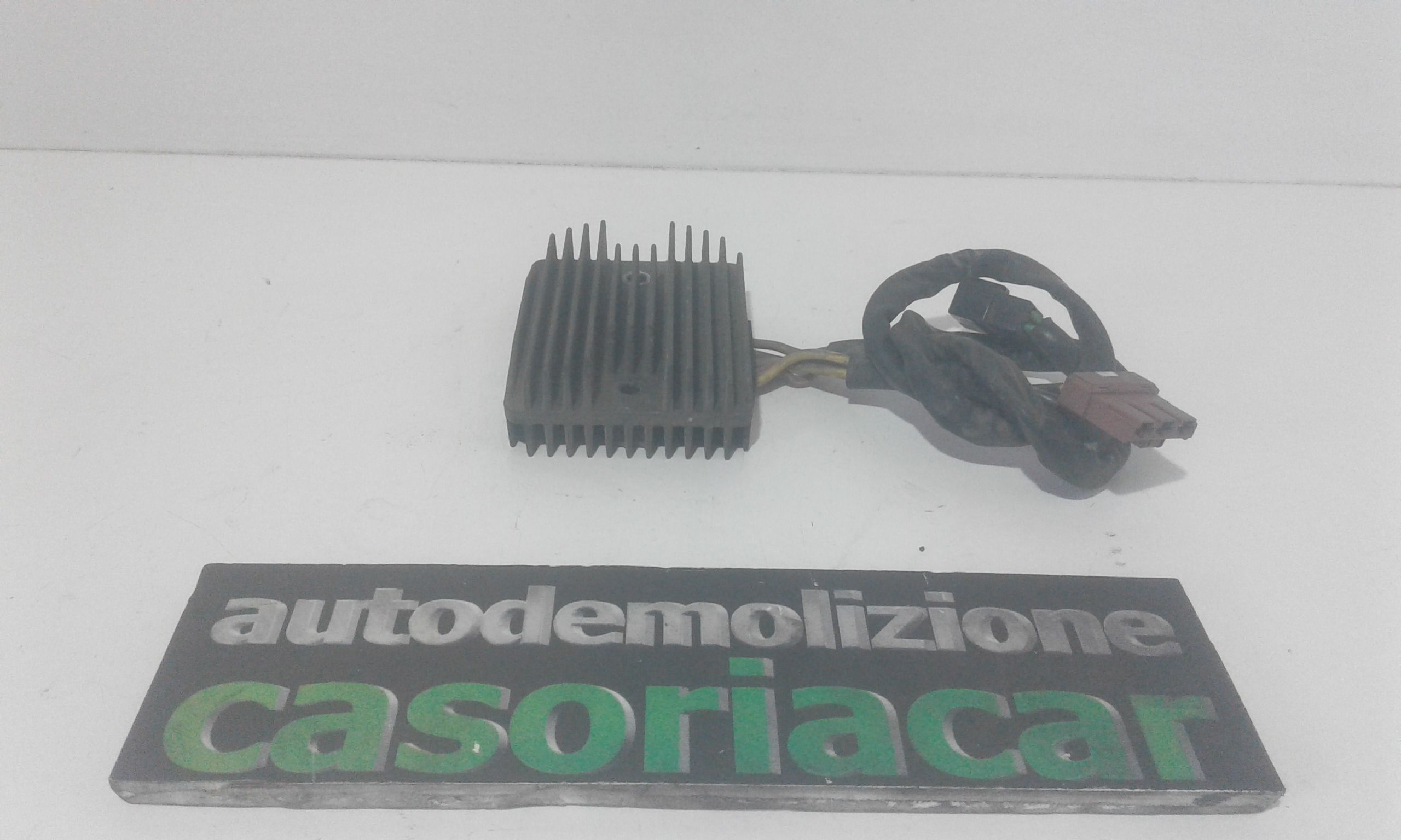 Regolatore Tensione Usato