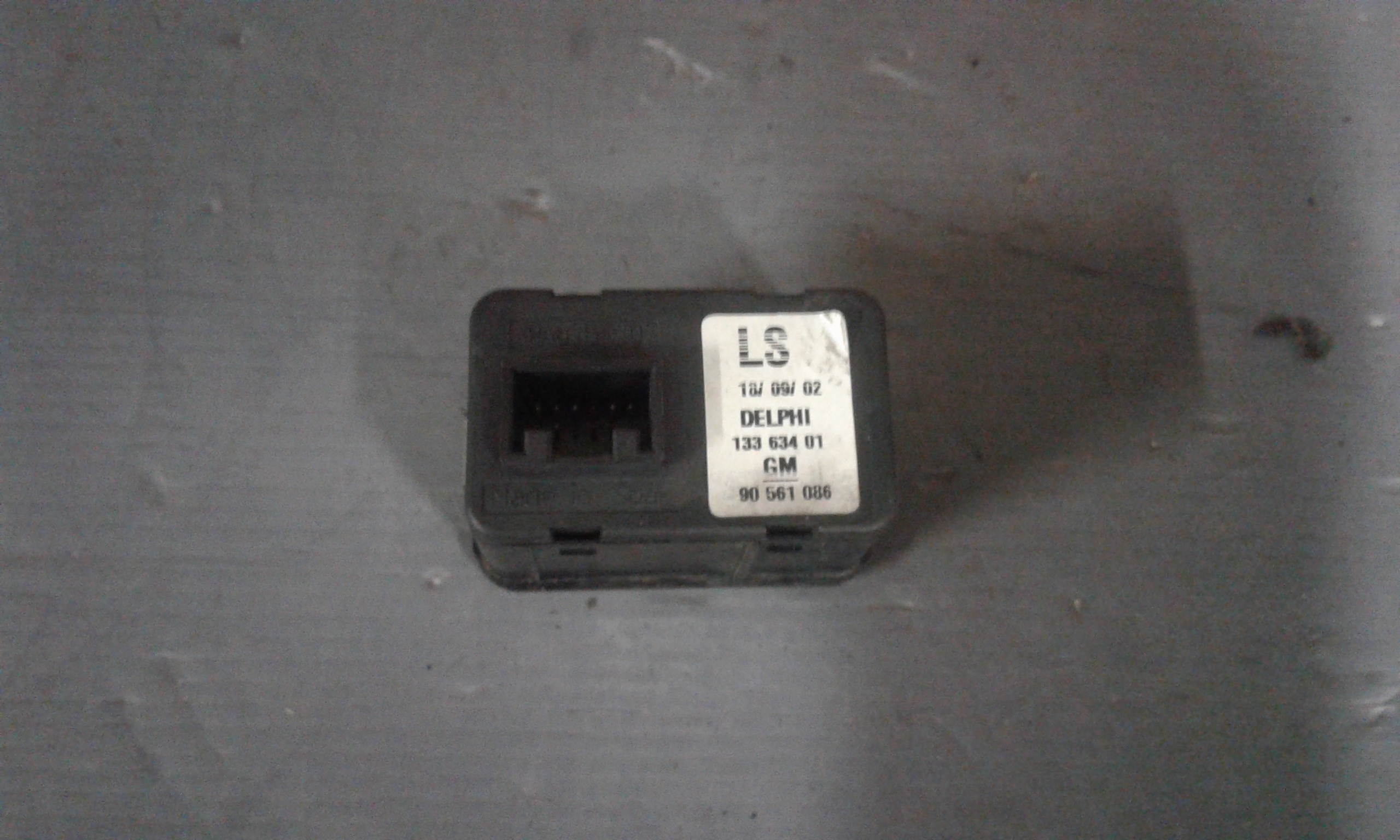 Interruttore Alzacristalli Porta Ant. Sinistro Usato