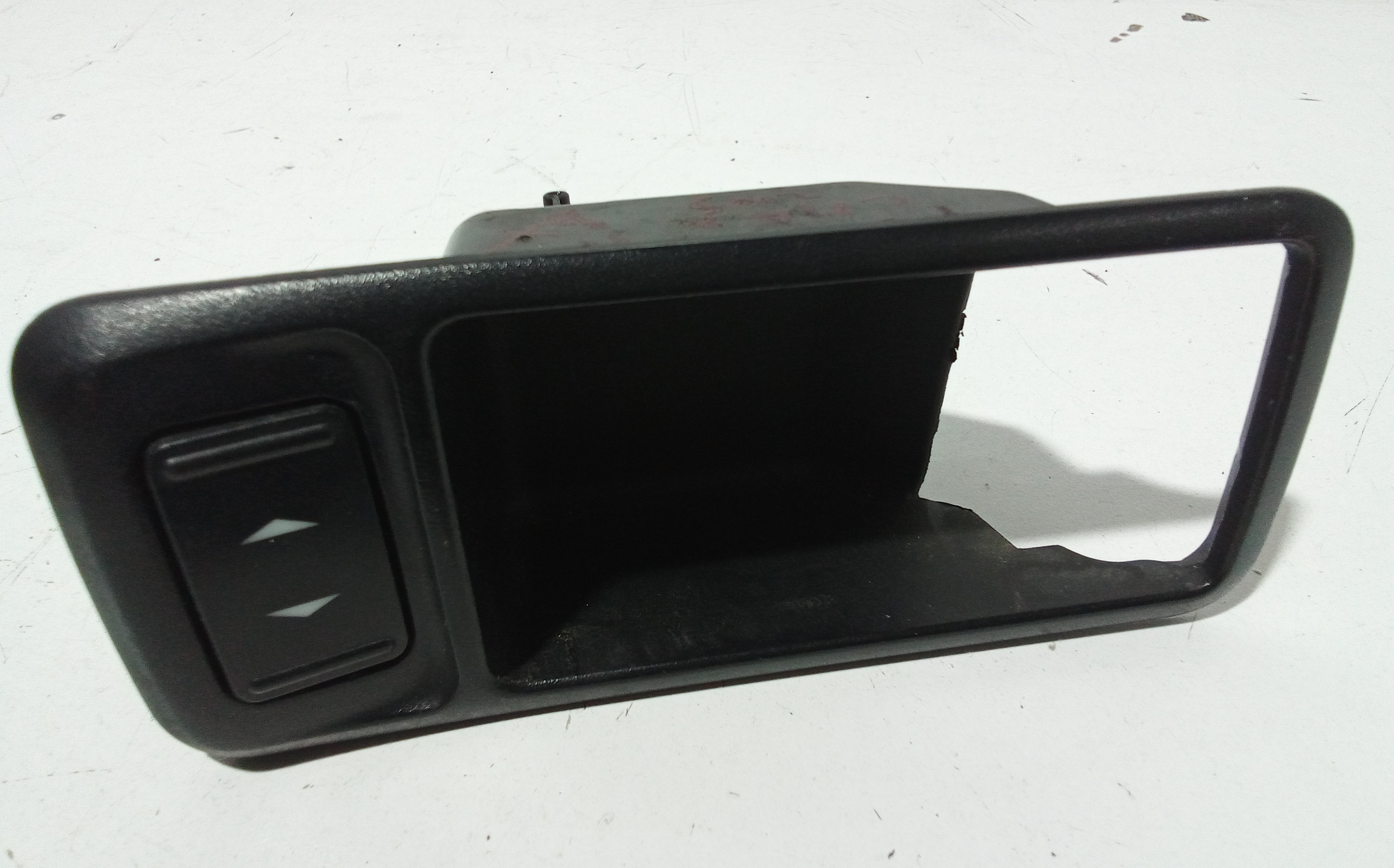 Interruttore Alzacristalli Porta Ant. Destro Usato