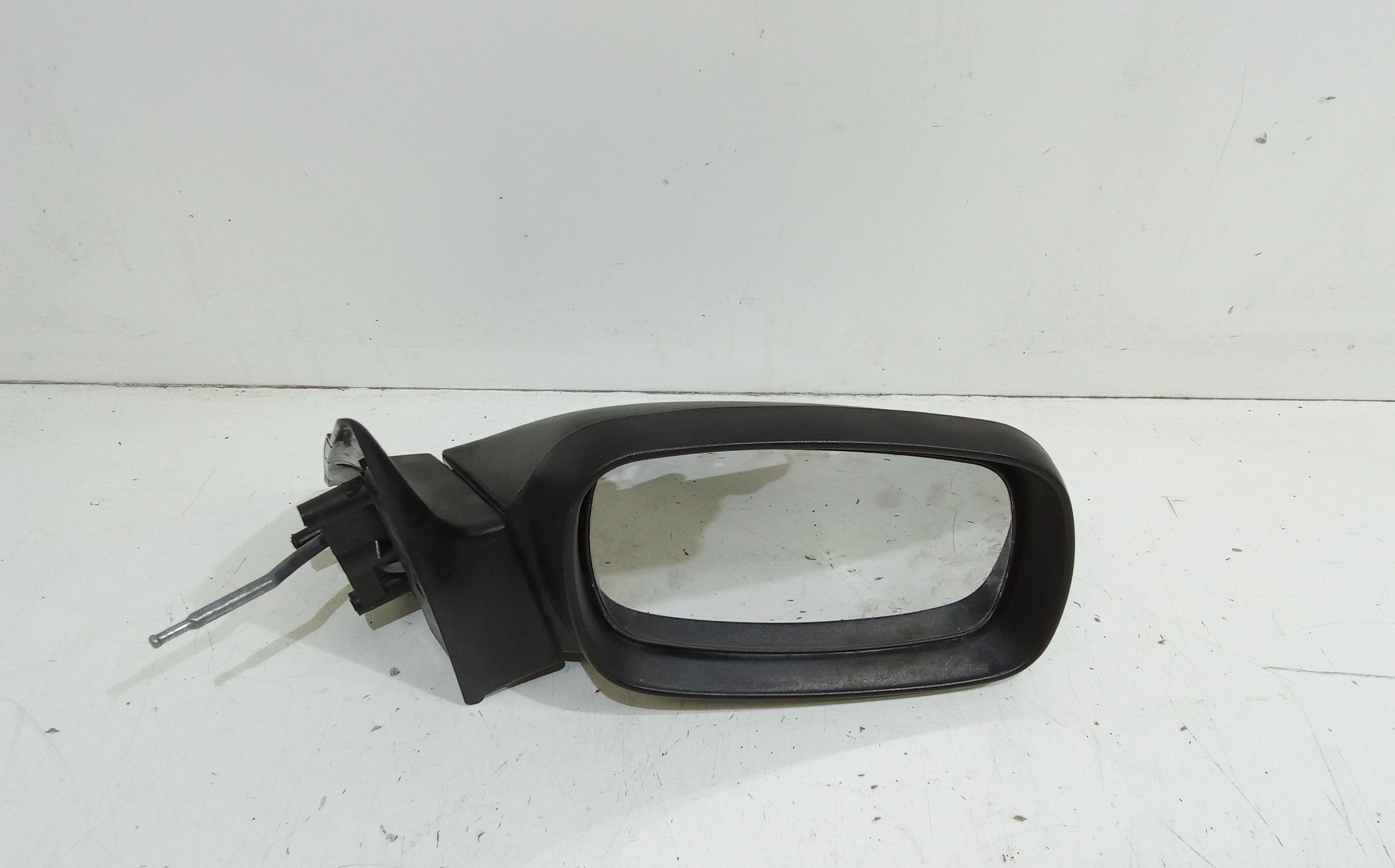 Retrovisore Est. Destro Usato