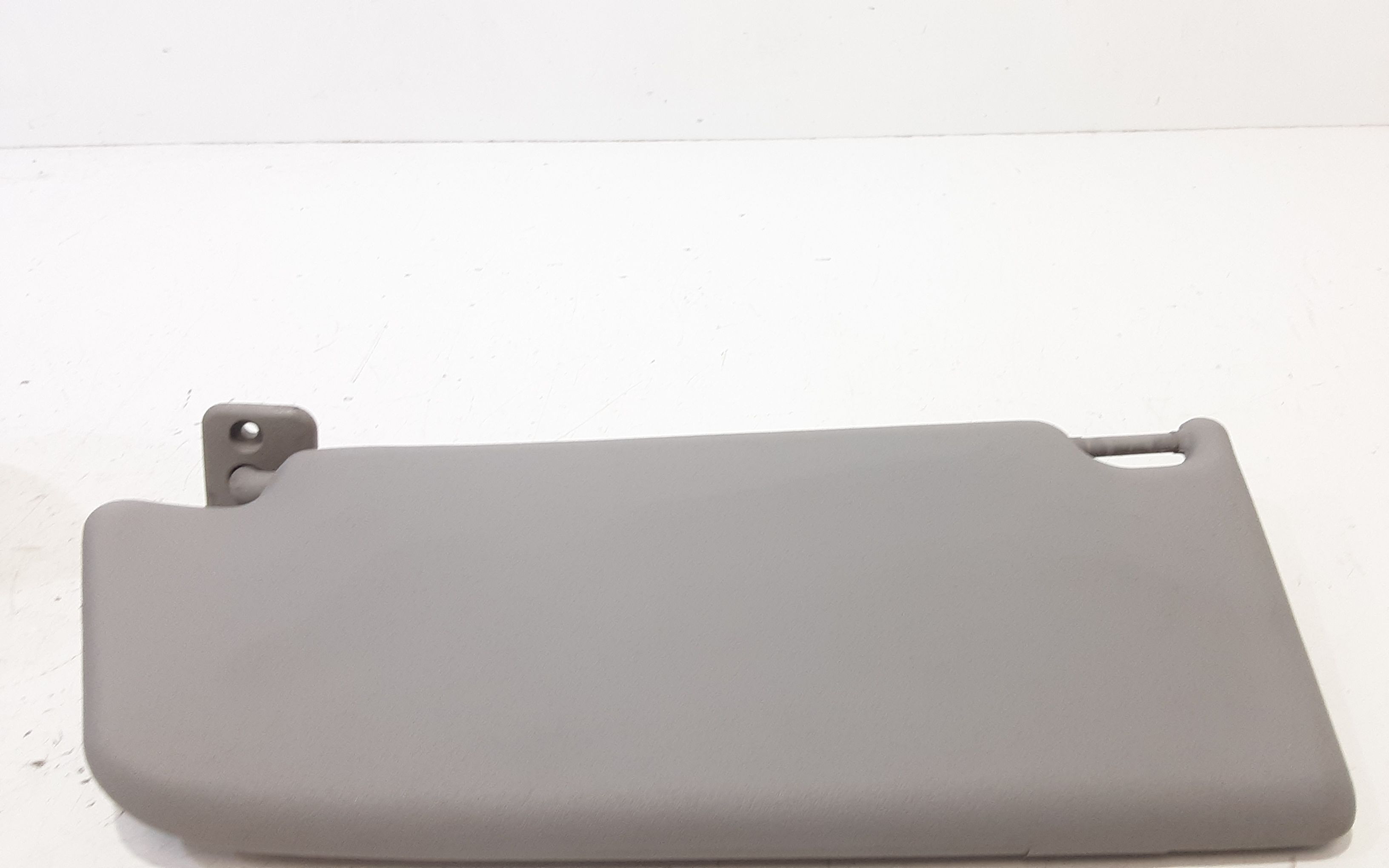 Aletta Parasole Parabrezza Destro 13113045 Usato