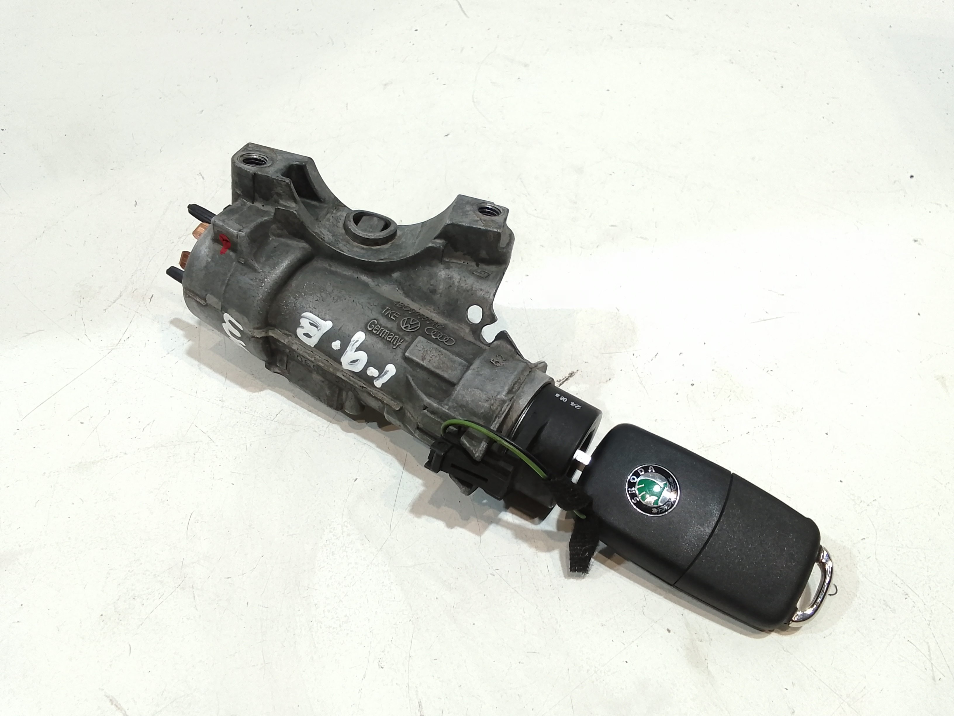 Commutatore Avviamento Con Cilindretti Serrature Usato