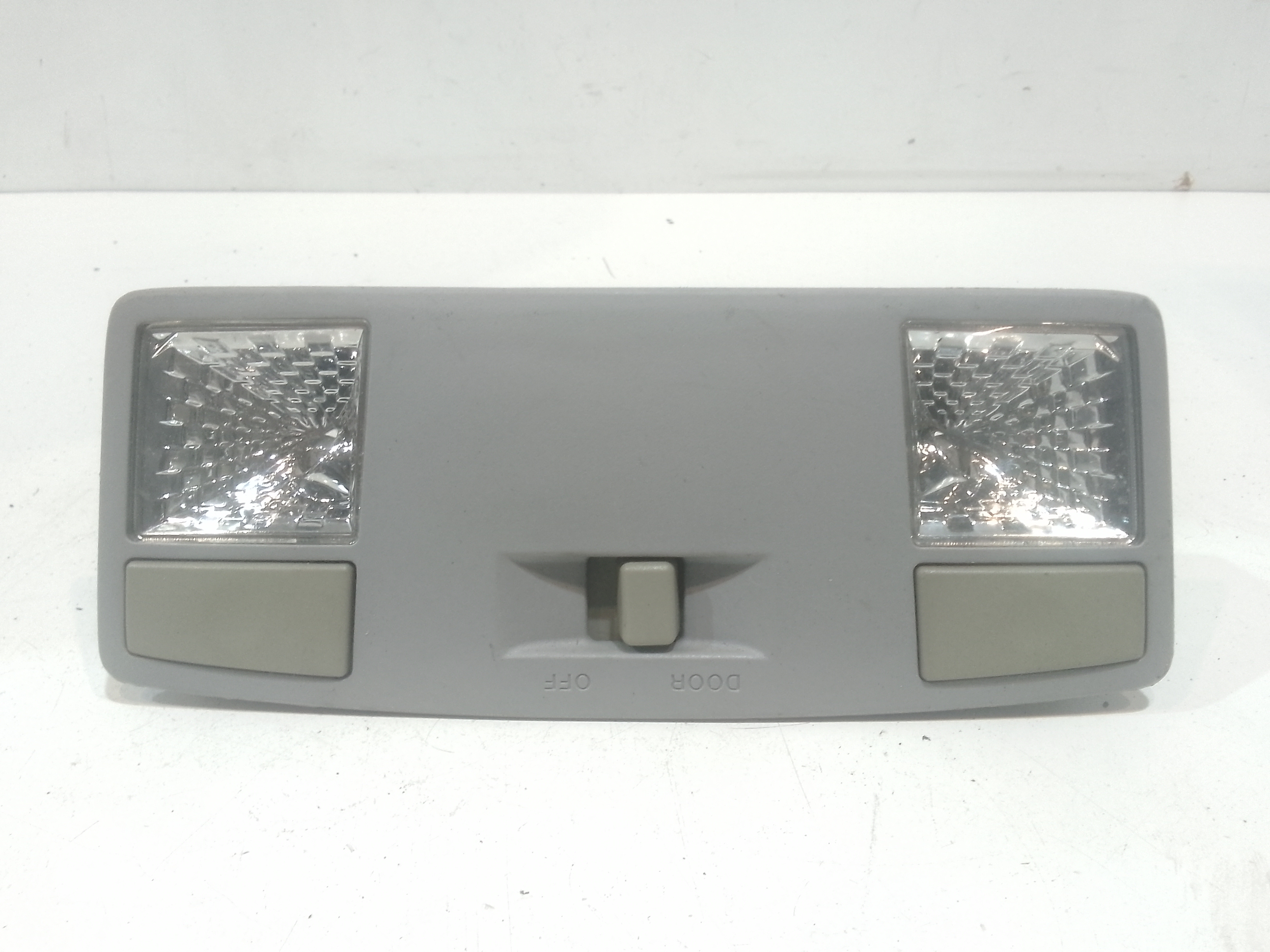 Luce Cortesia Ant. Tetto GJ6A6997034 Usato