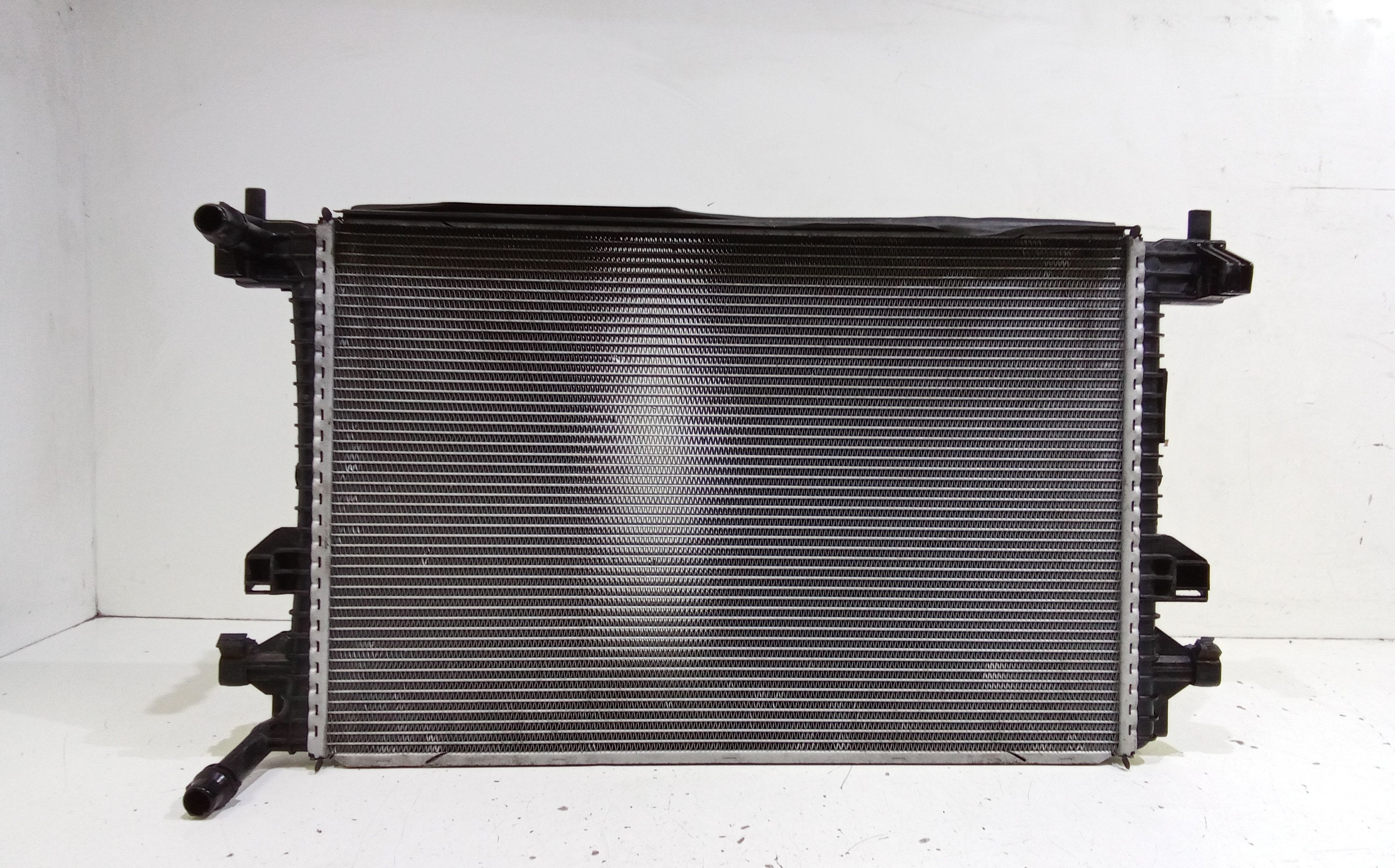 Radiatore 5Q0121251EM Usato