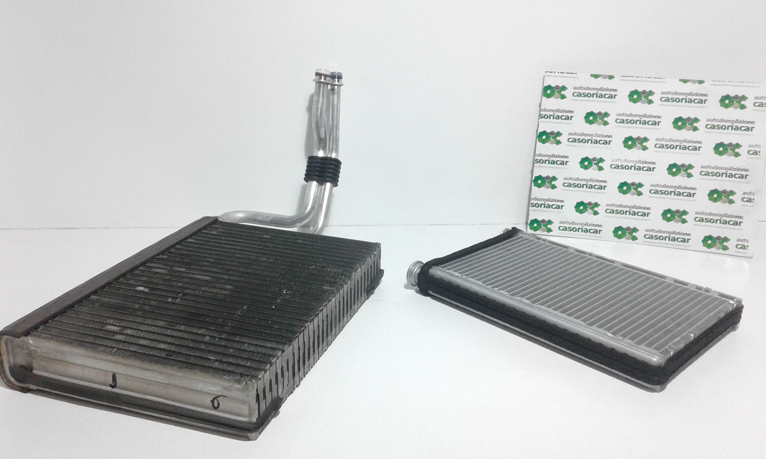 Radiatore Riscaldamento 64119123506 Usato