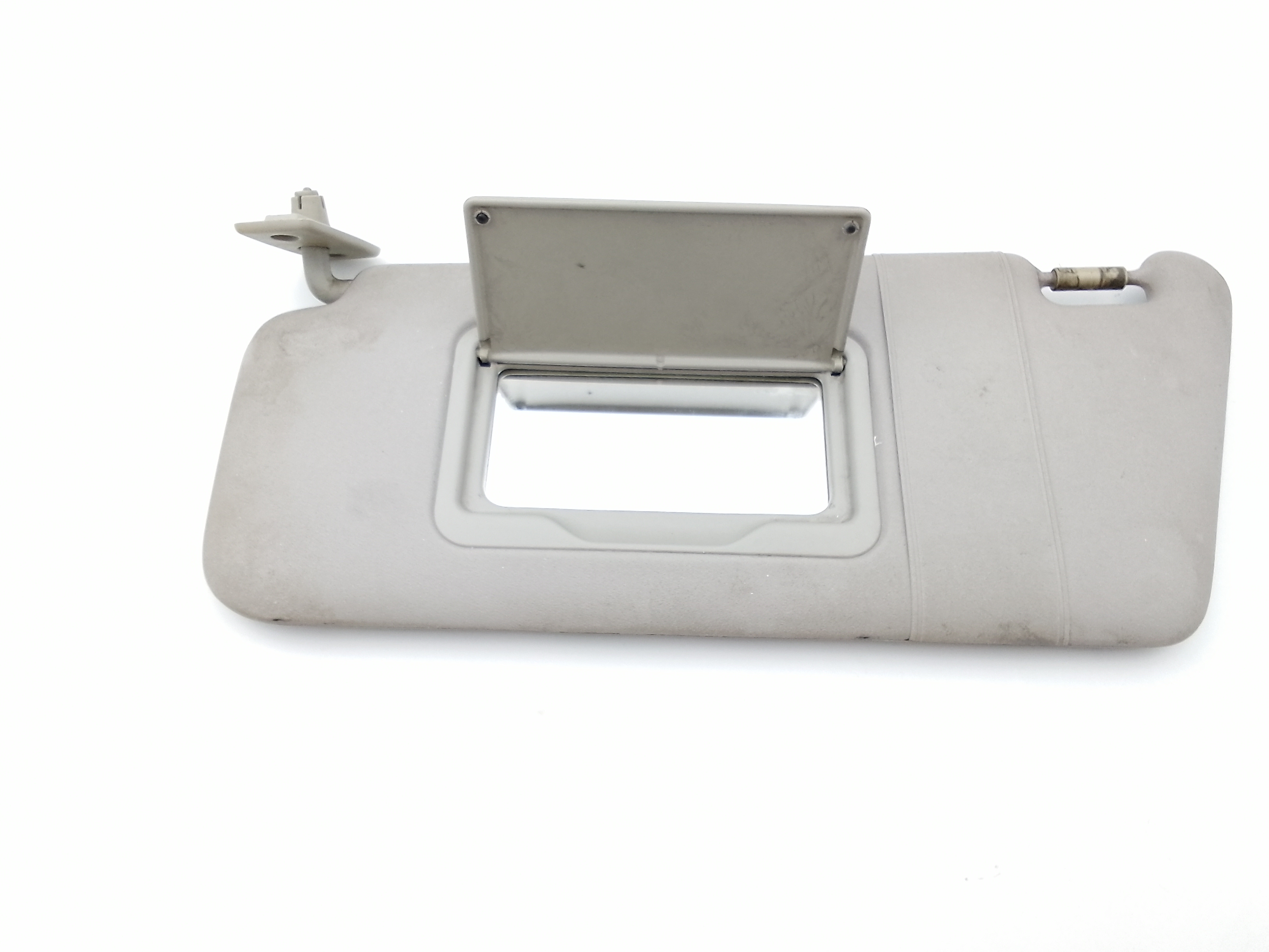 Aletta Parasole Parabrezza Sinistro A1688100110 Usato