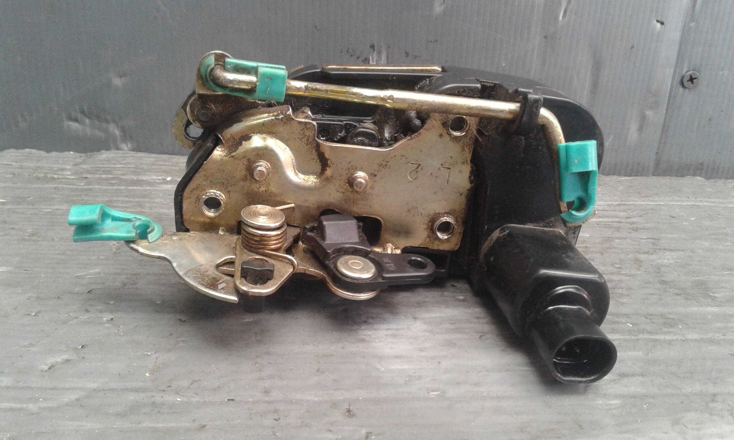 Serratura Porta Post. Sinistro K55235203AC Usato