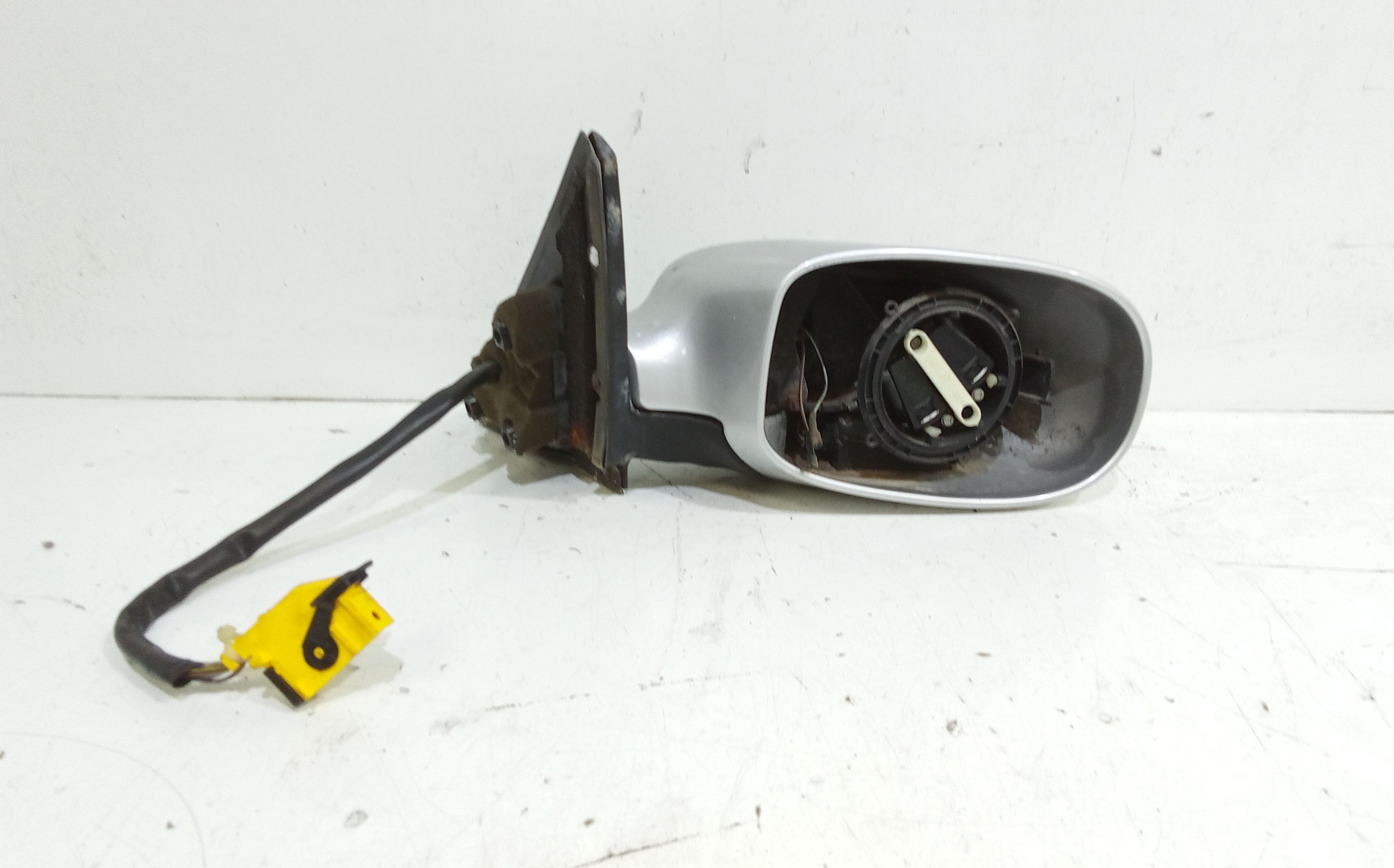 Retrovisore Est. Destro 156031182 Usato