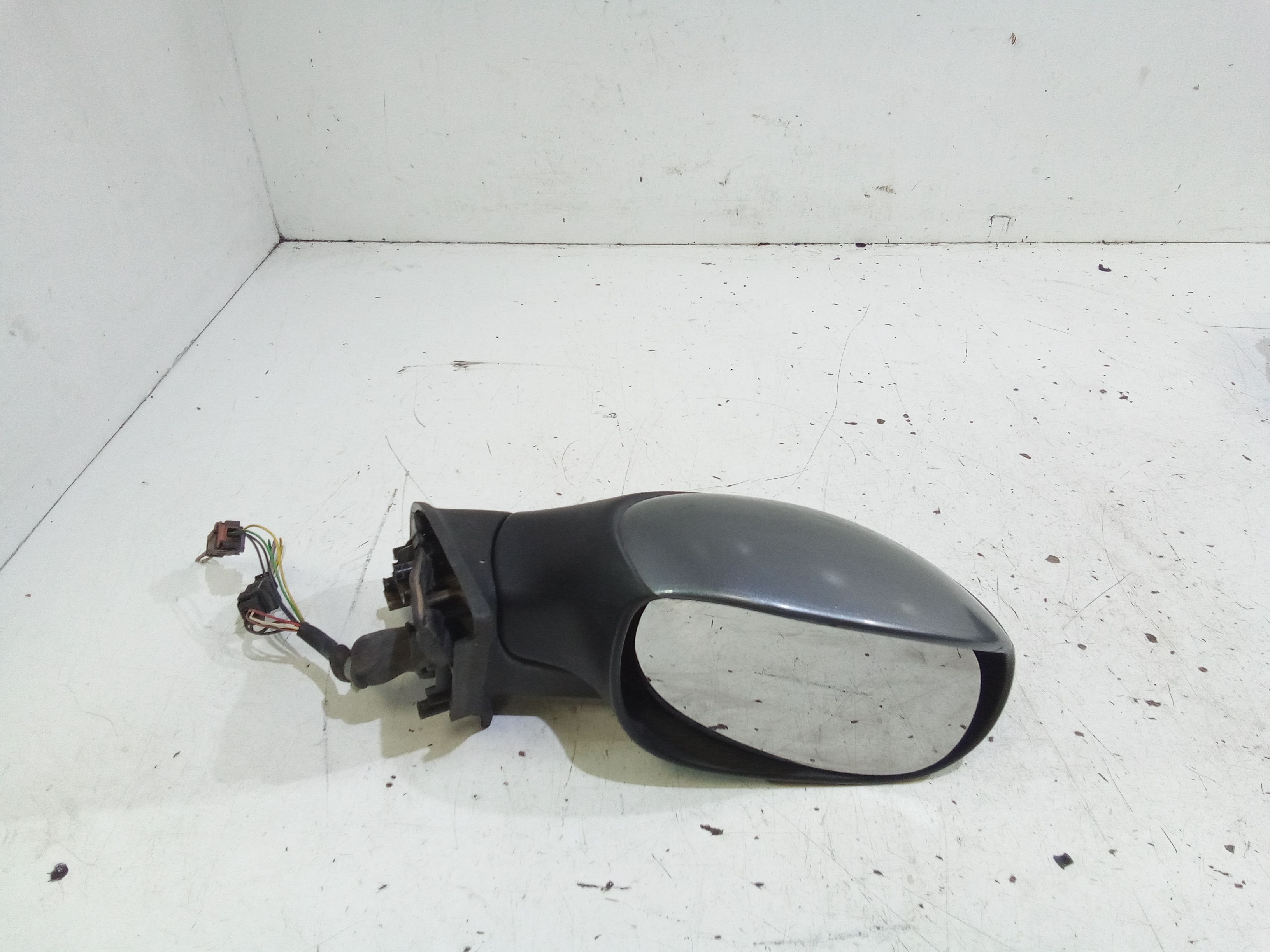 Retrovisore Est. Destro 8149FH Usato