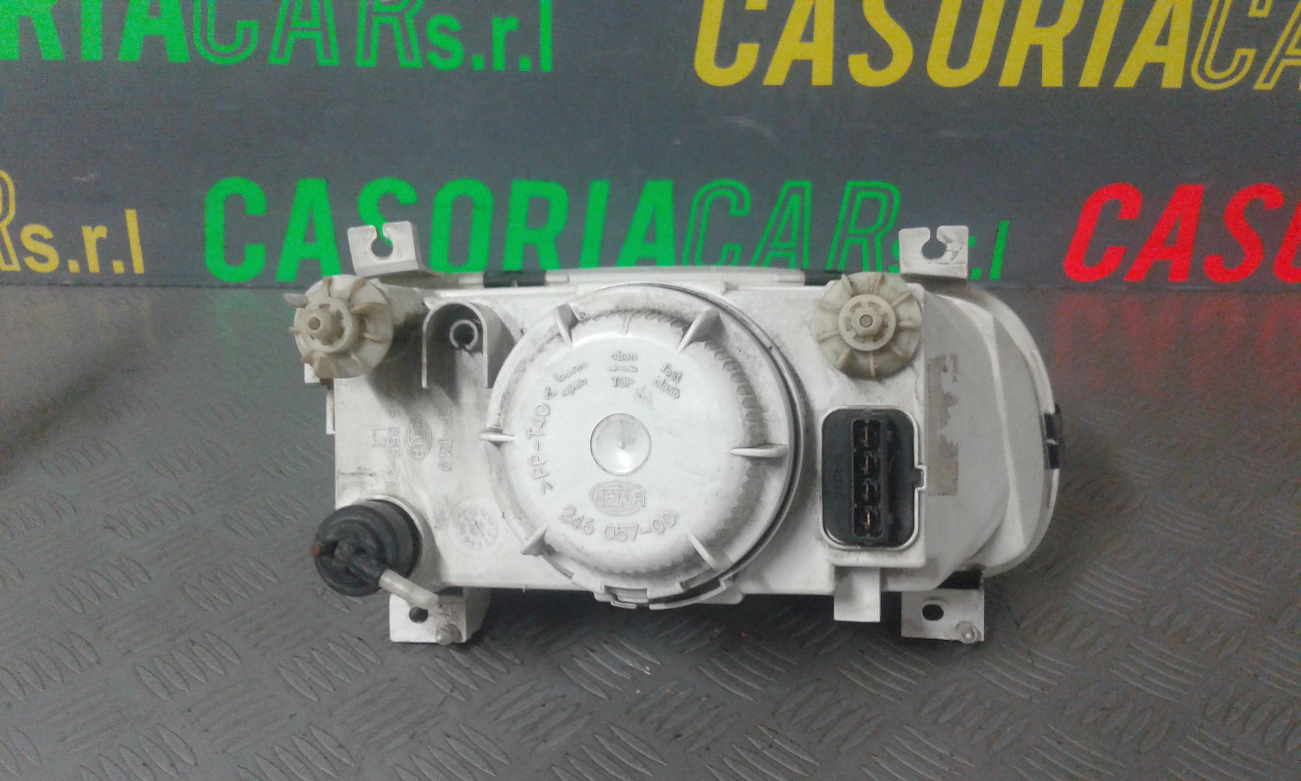 Proiettore Sinistro 6U1941017C Usato