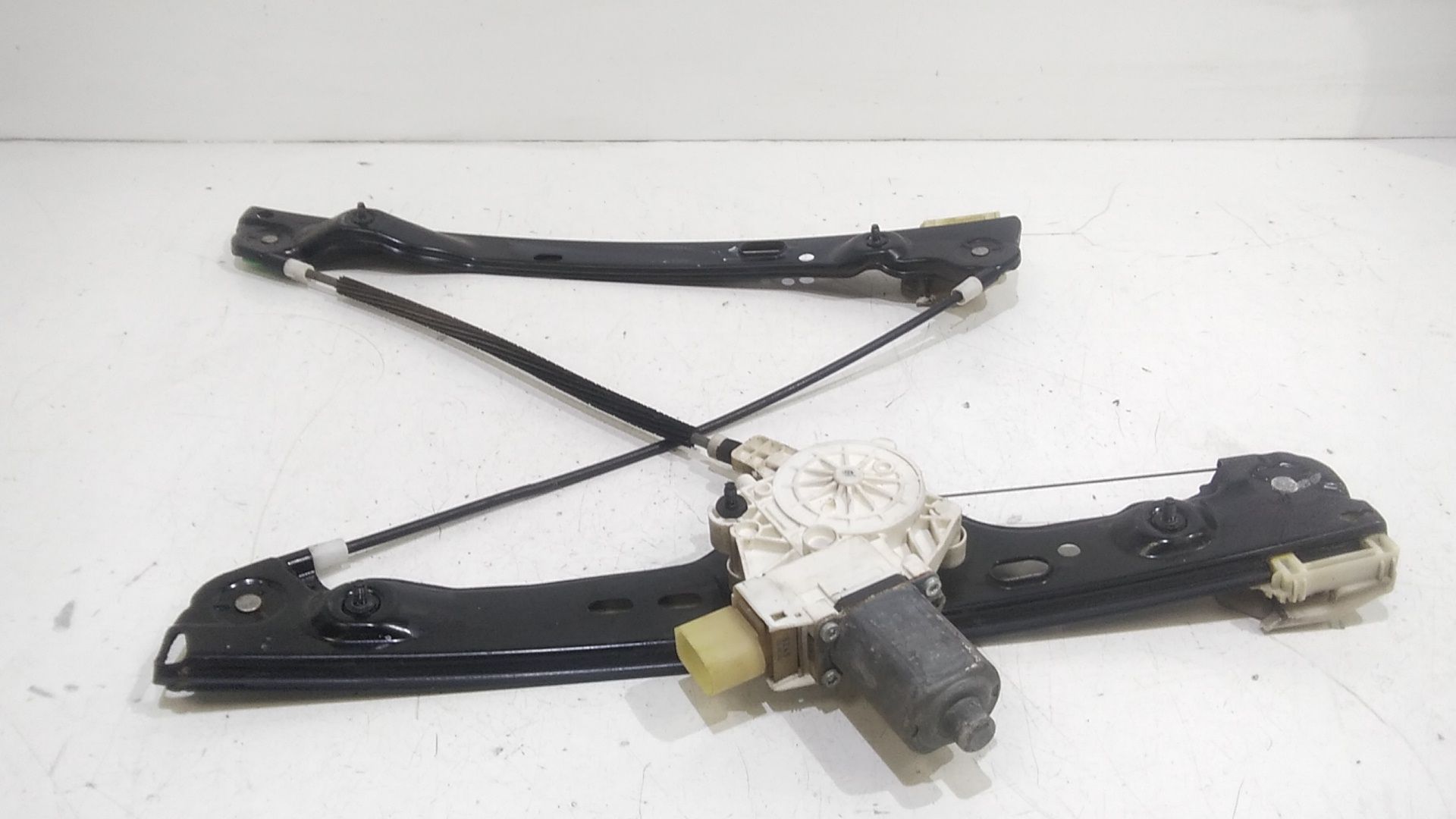 Alzacristallo Porta Ant. Destro Usato