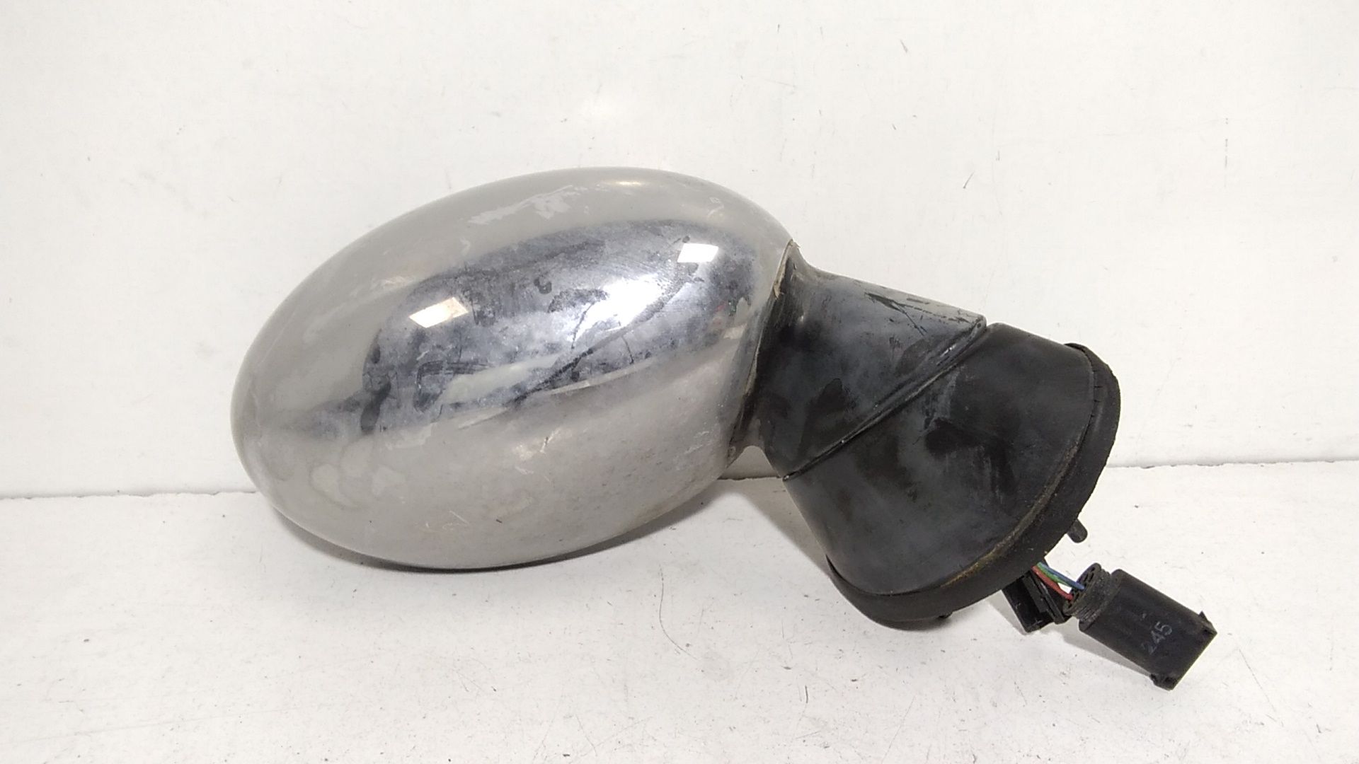 Retrovisore Est. Destro Usato