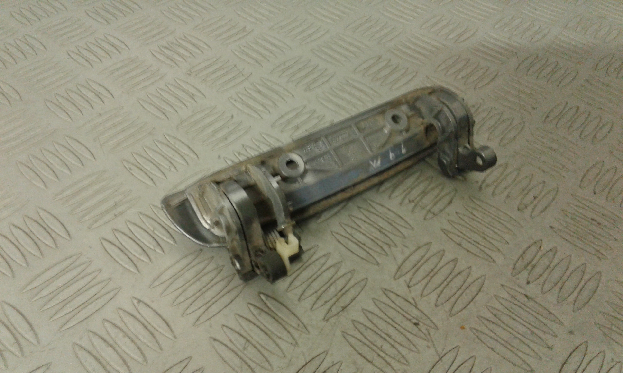 Maniglia Porta Ant. Destro 267872300116 Usato