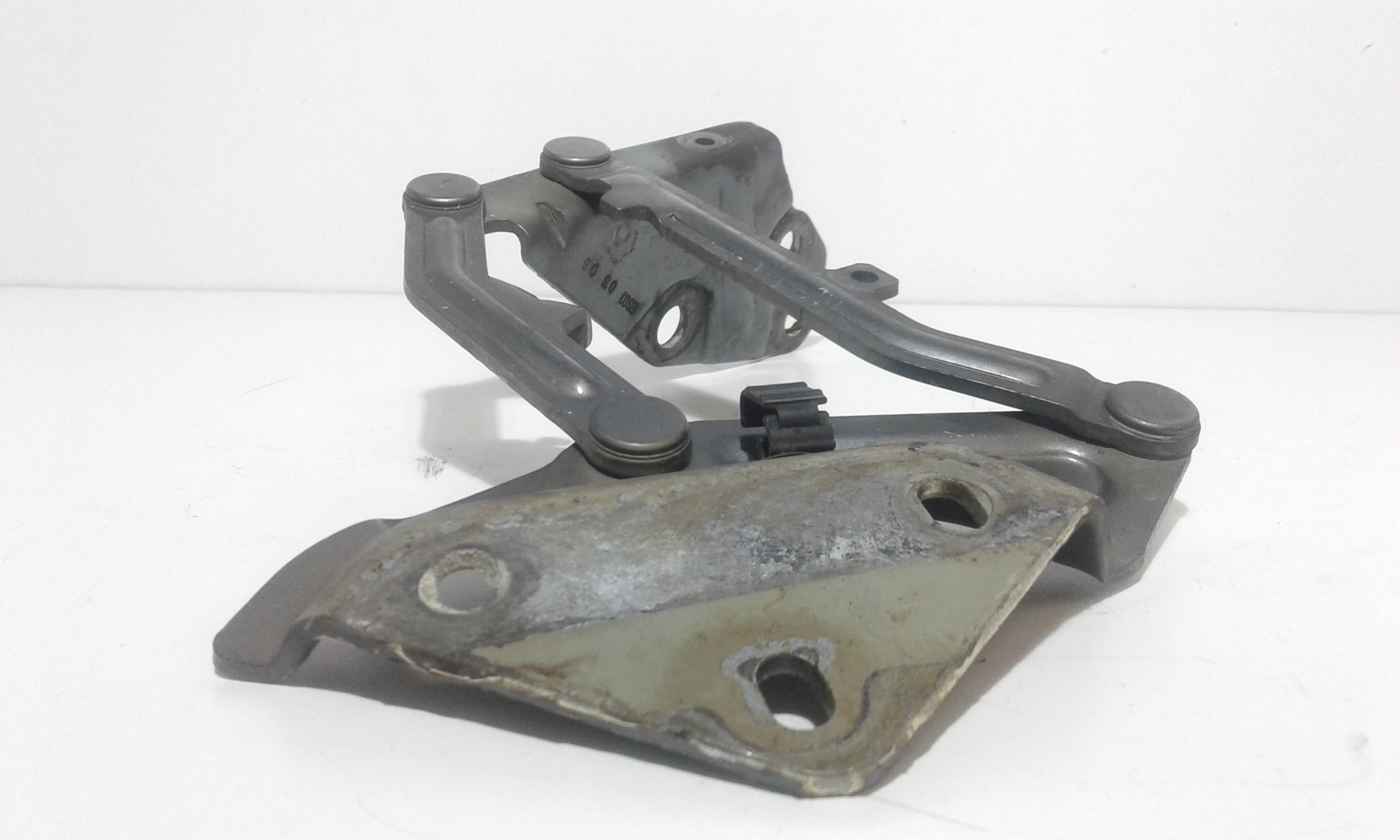 Cerniera Cofano Ant. Sinistro 7L6823301B Usato